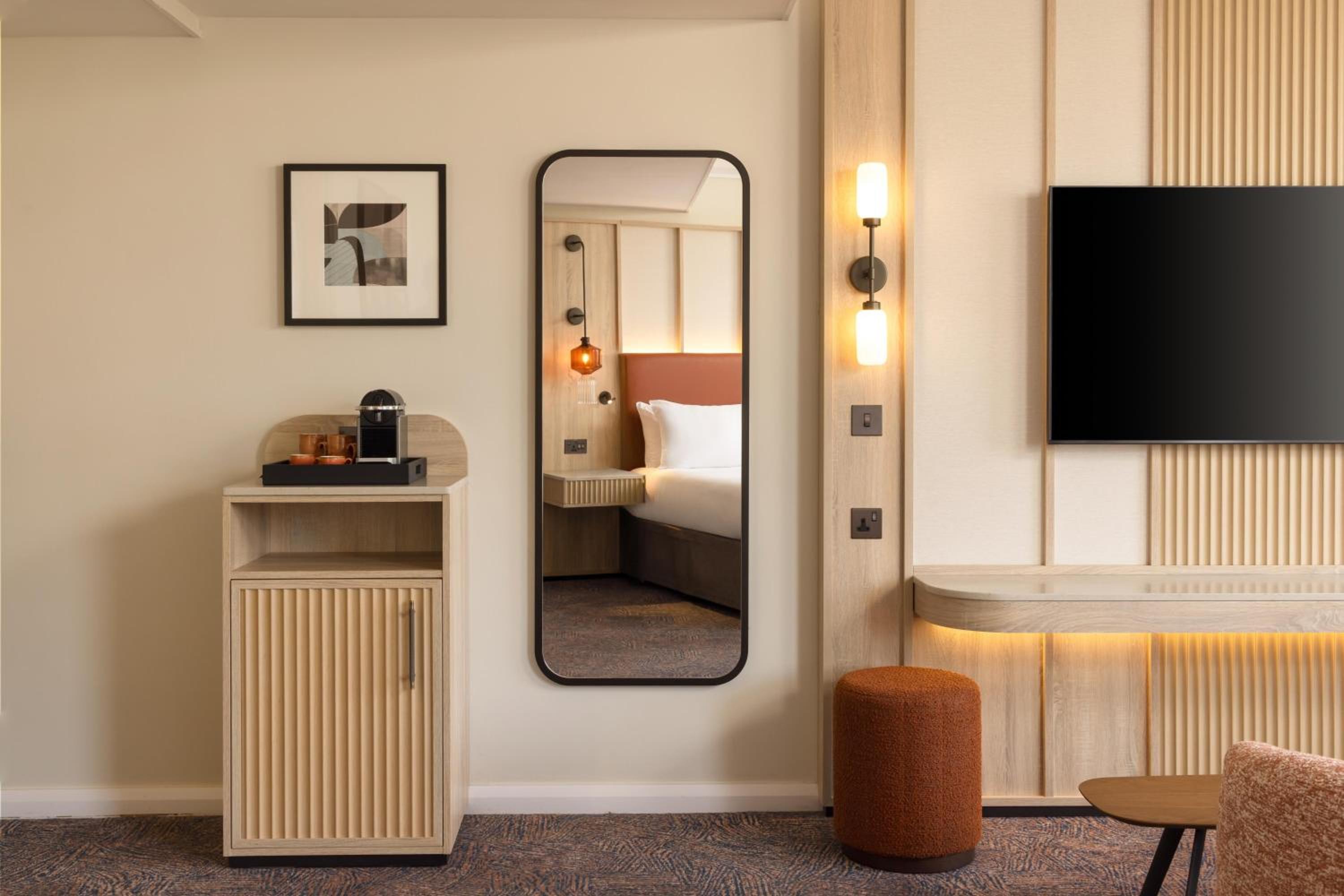 Executive Junior King Suite photo 2