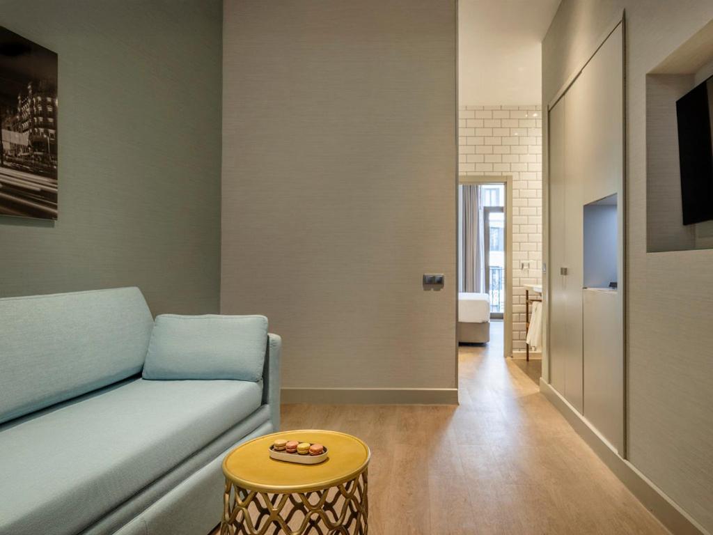 Deluxe Family Suite