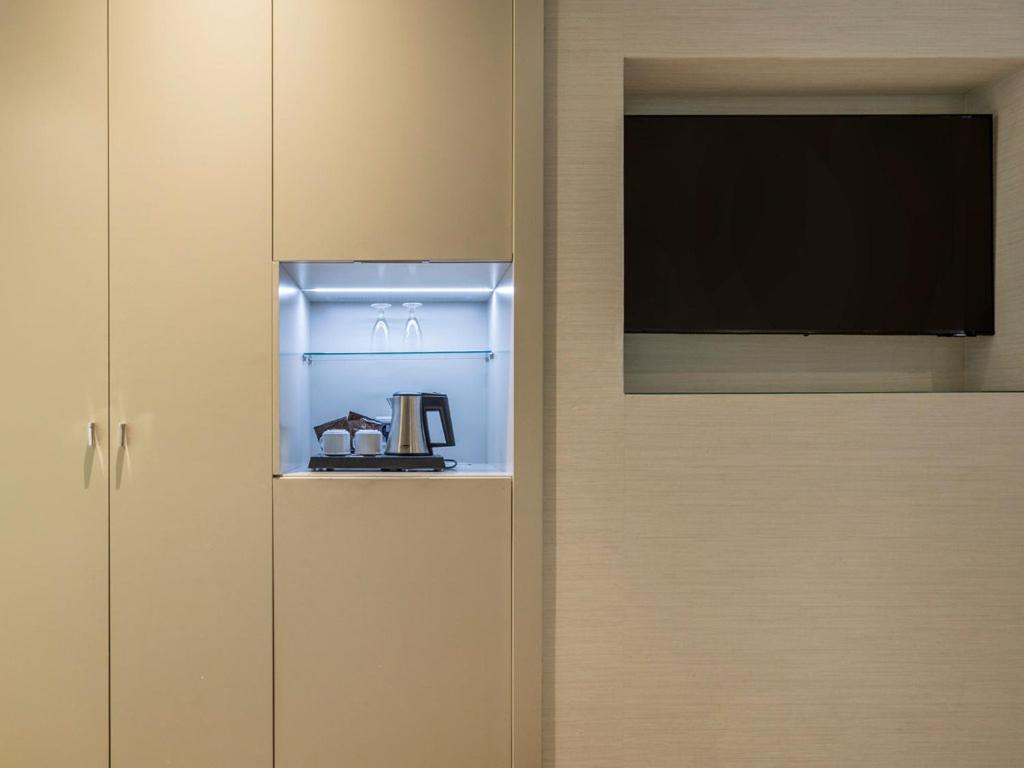 Deluxe Family Suite photo 3