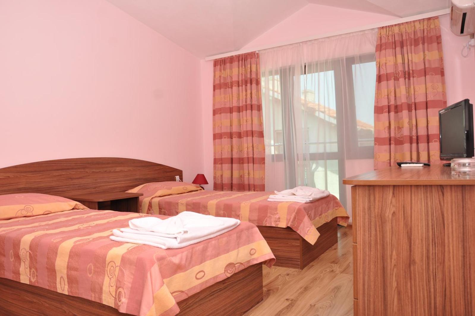 Triple Room with Balcony