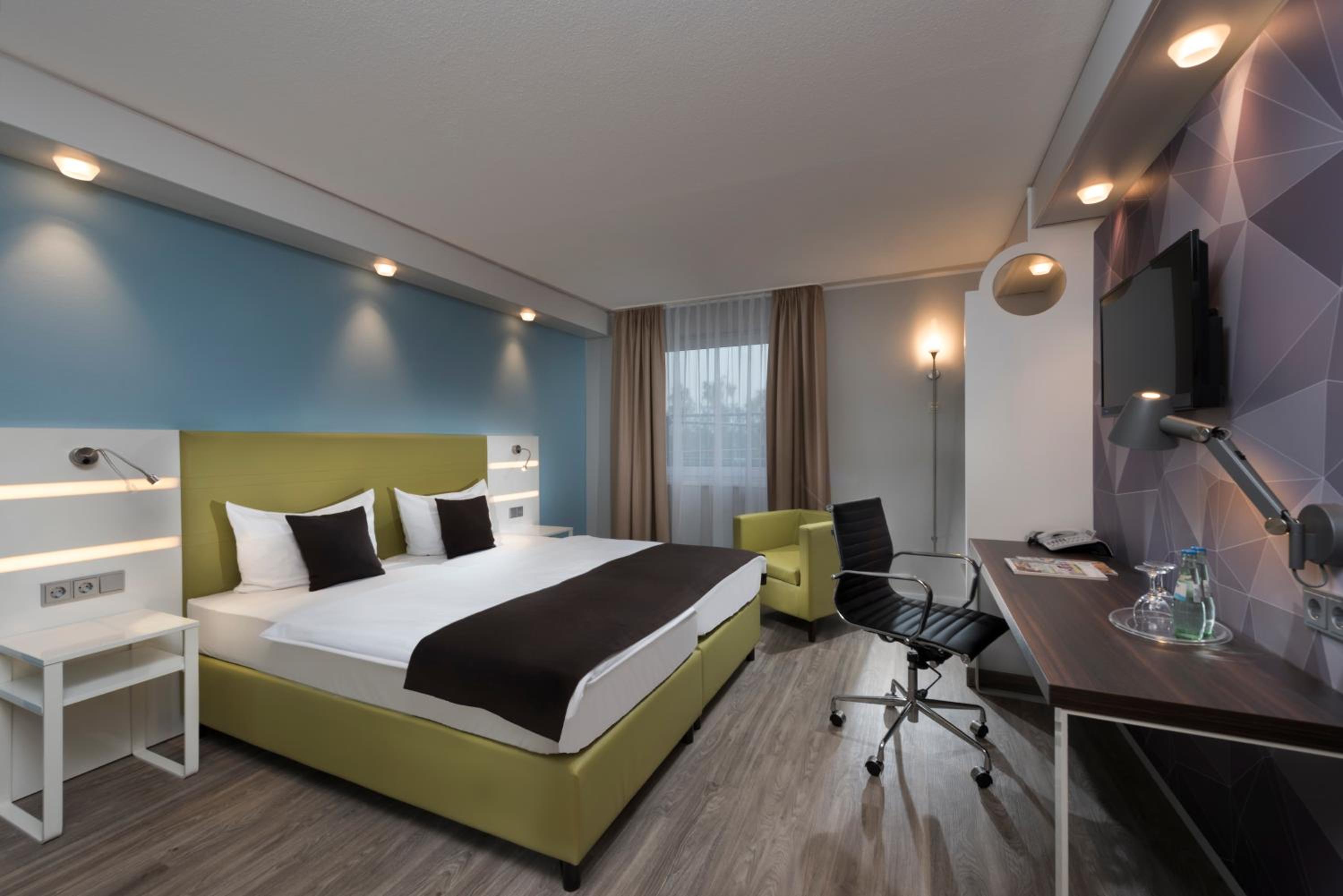 Standard Double Room - Photo 4