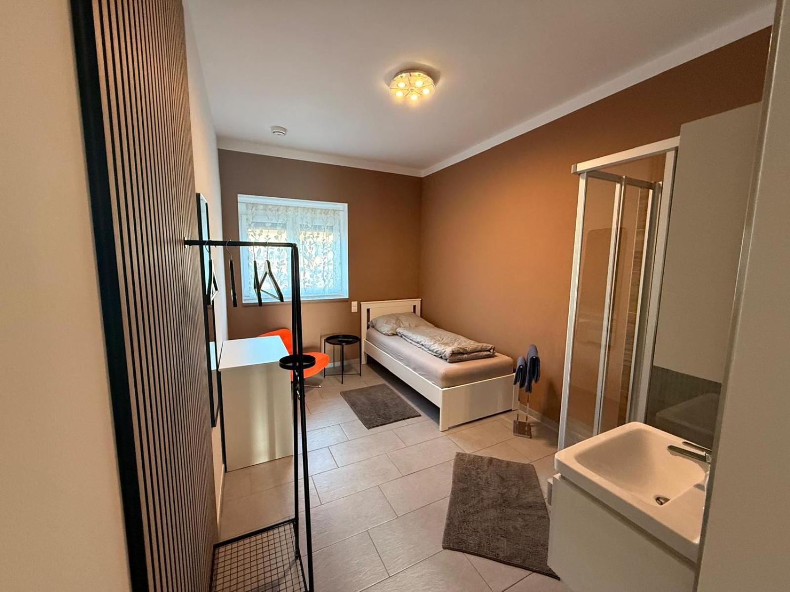 Single Room photo 1