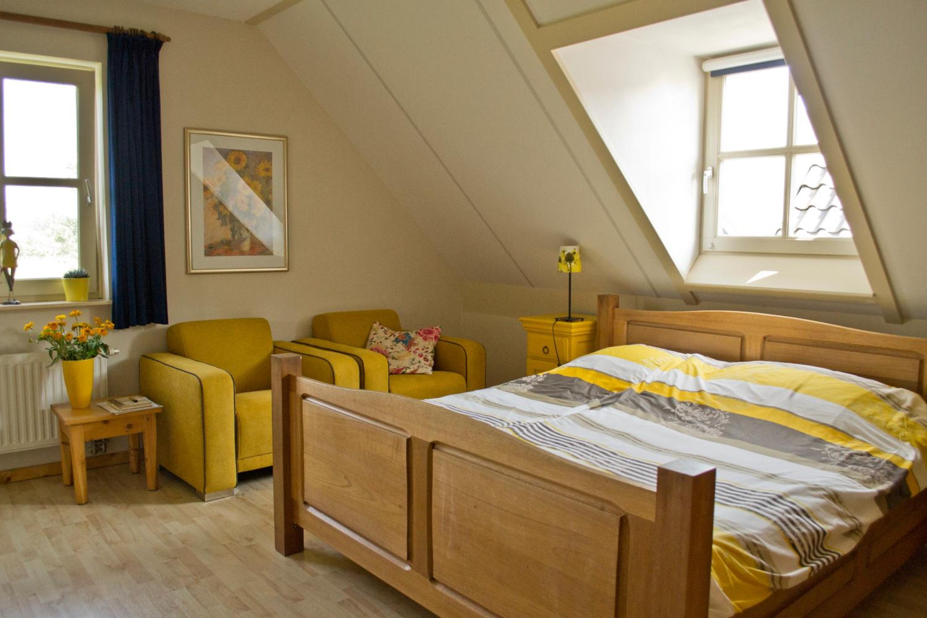 Superior King Room photo 3