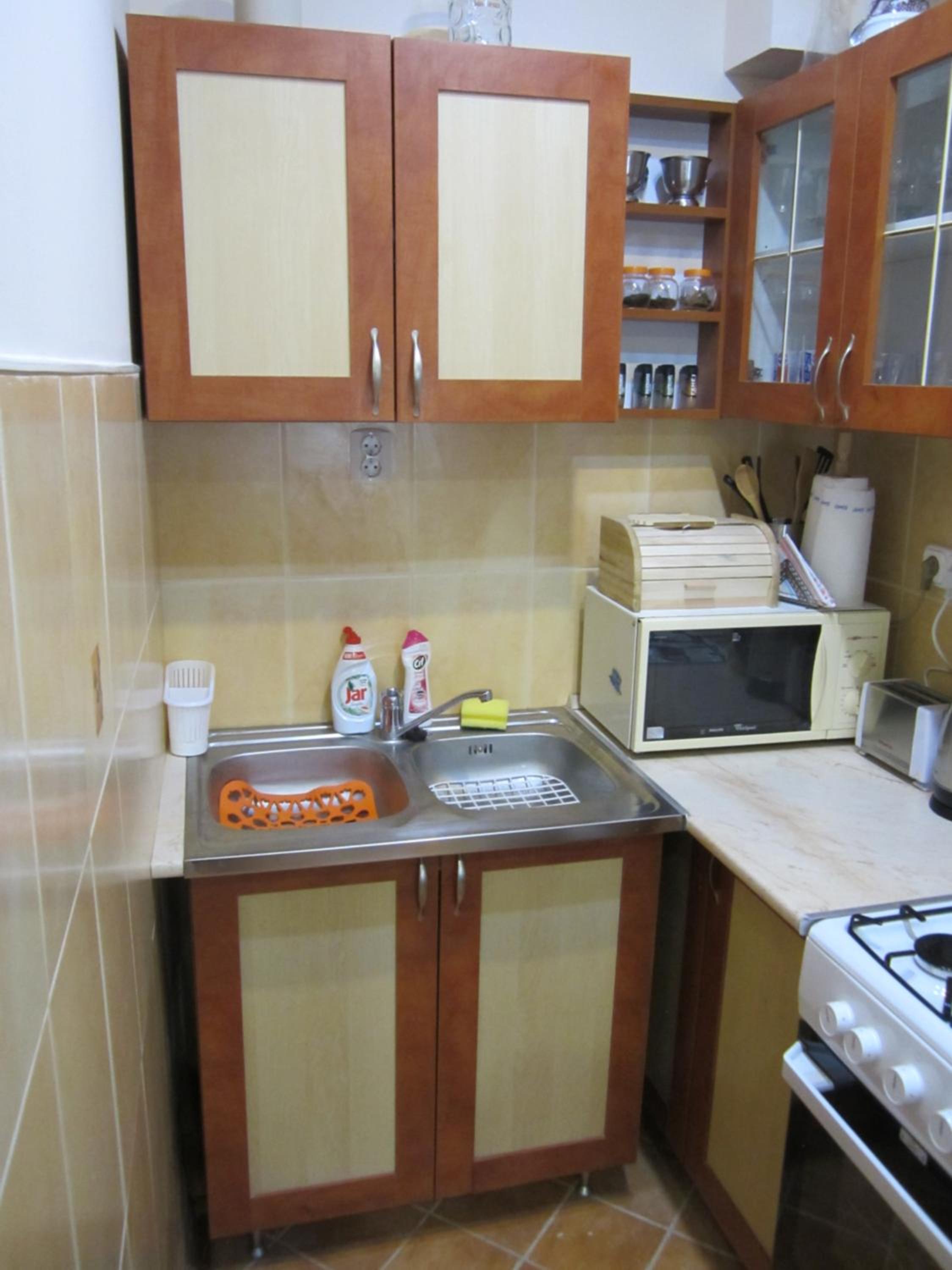One-Bedroom Apartment - Photo 27