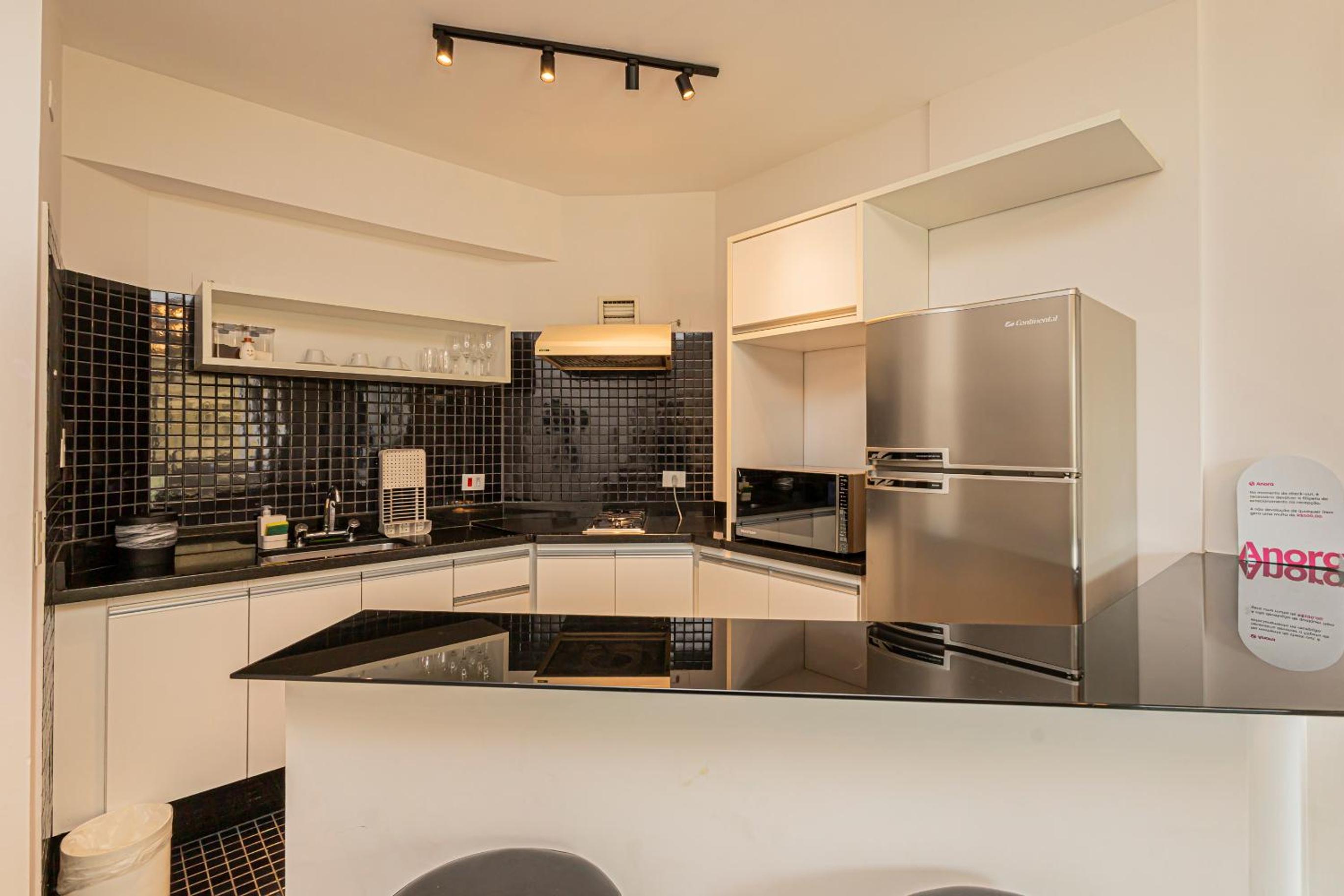 Apartment - Photo 2