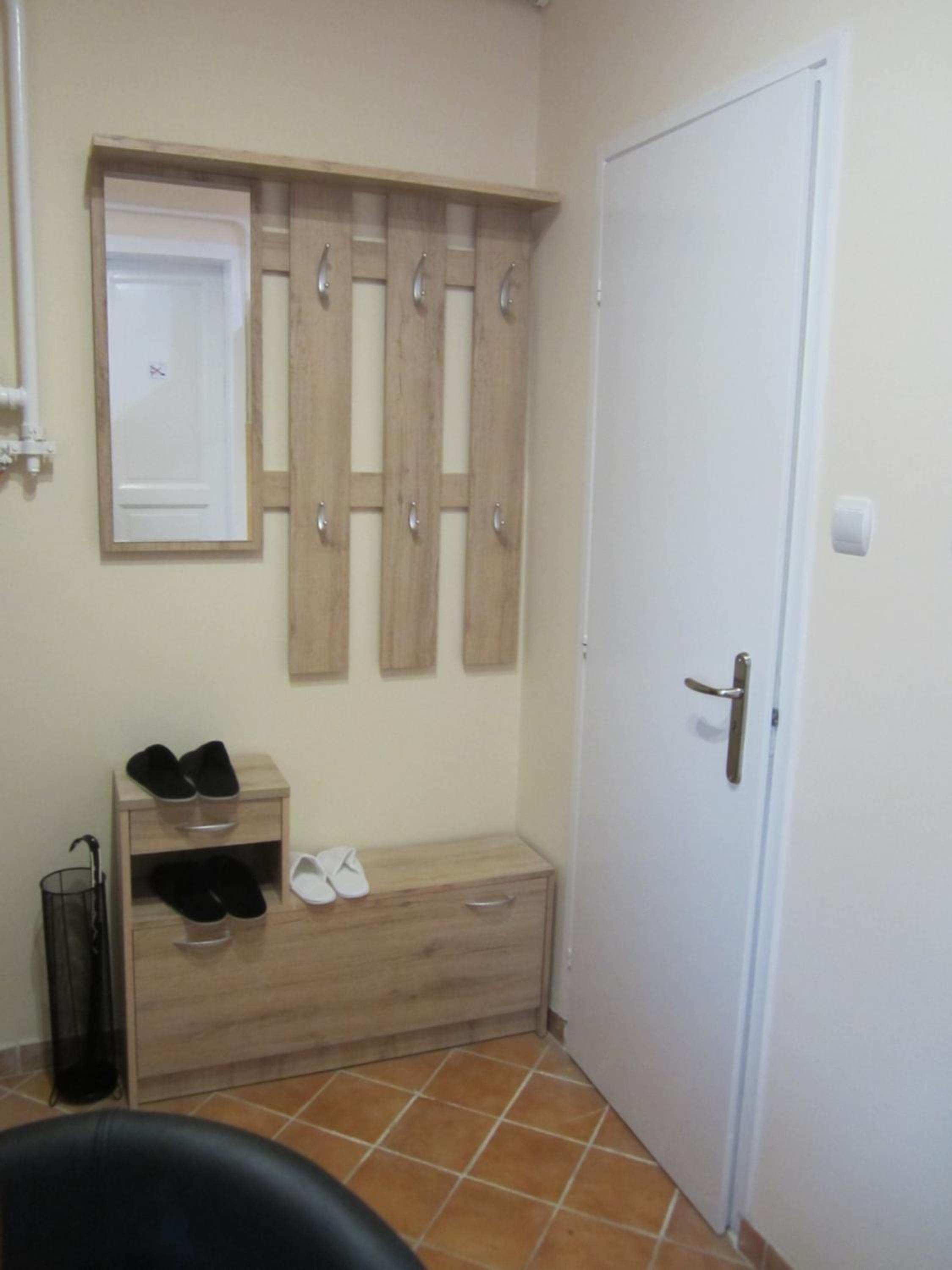 One-Bedroom Apartment - Photo 30