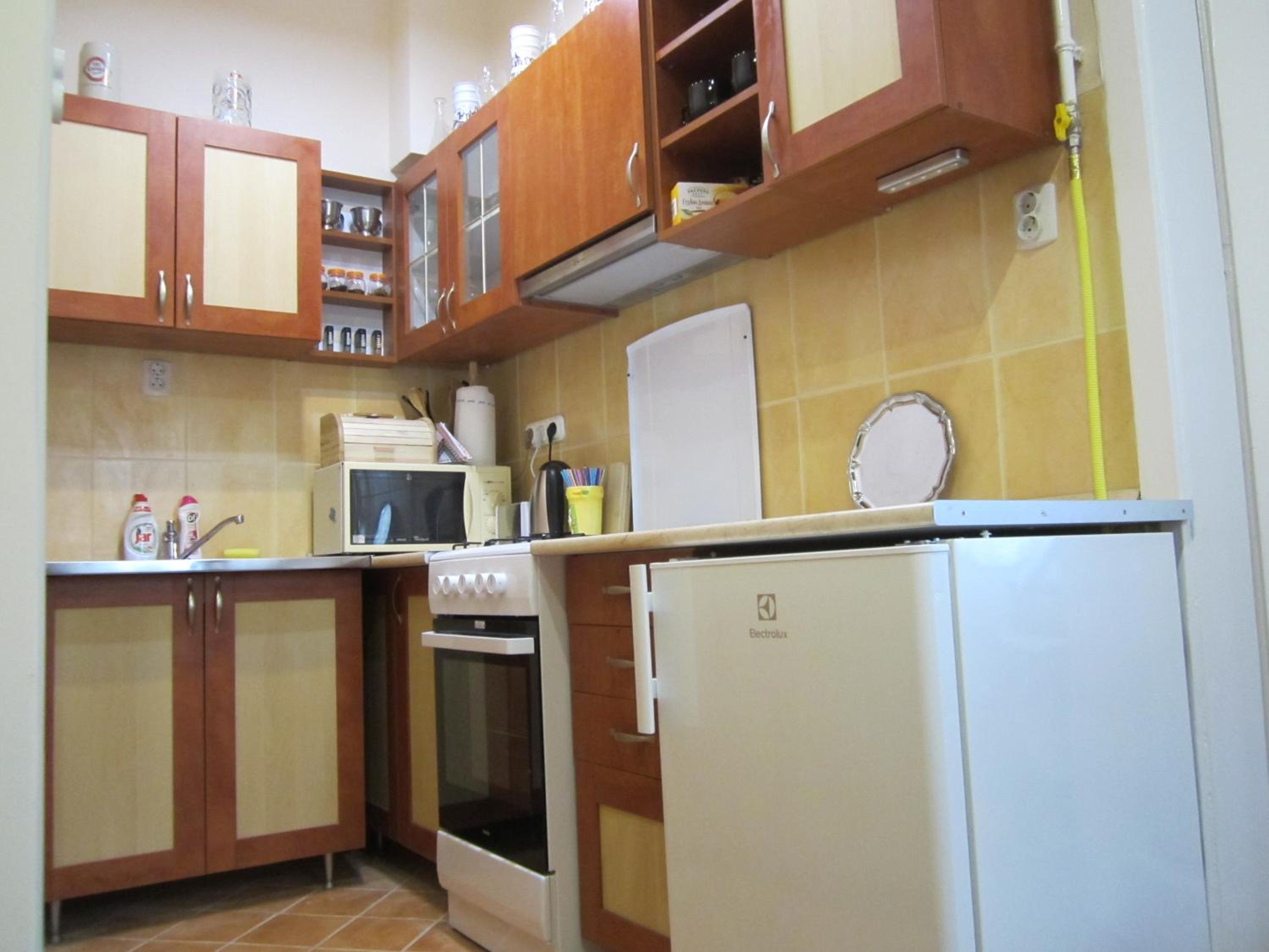 One-Bedroom Apartment - Photo 5