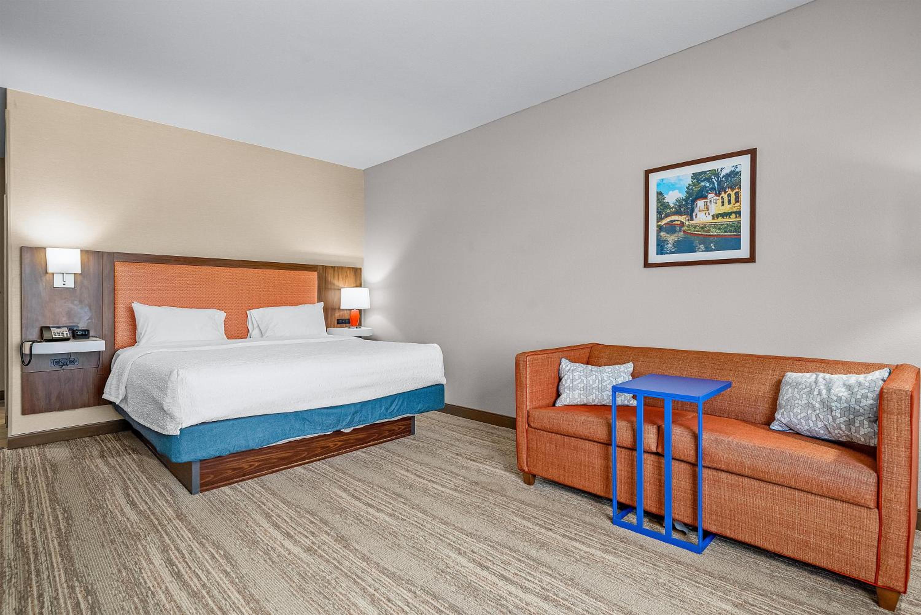 King Room - Disability Access/Non-Smoking - Photo 1