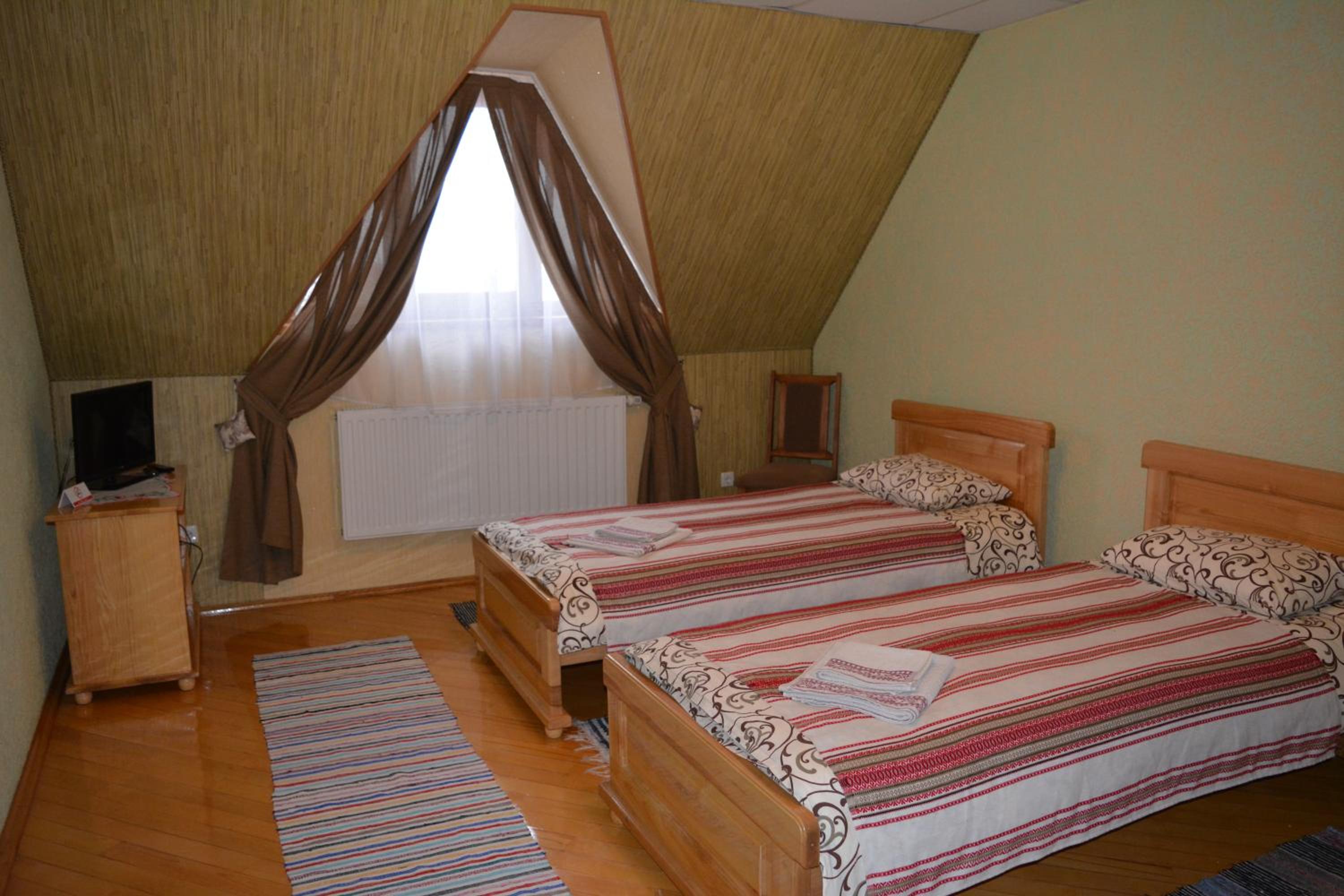 Budget Twin Room photo 3