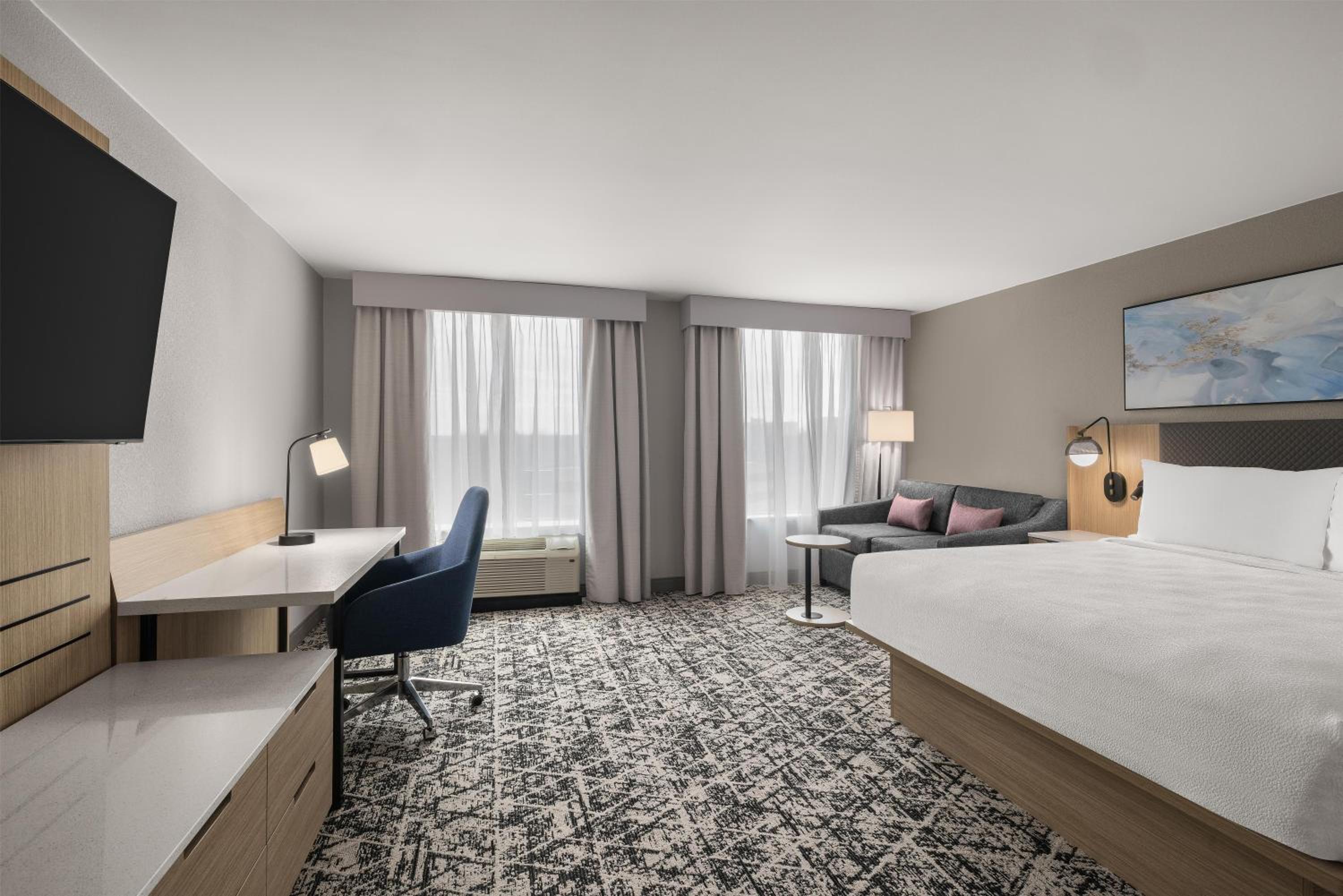 King Studio Suite with Sofa Bed - Photo 1