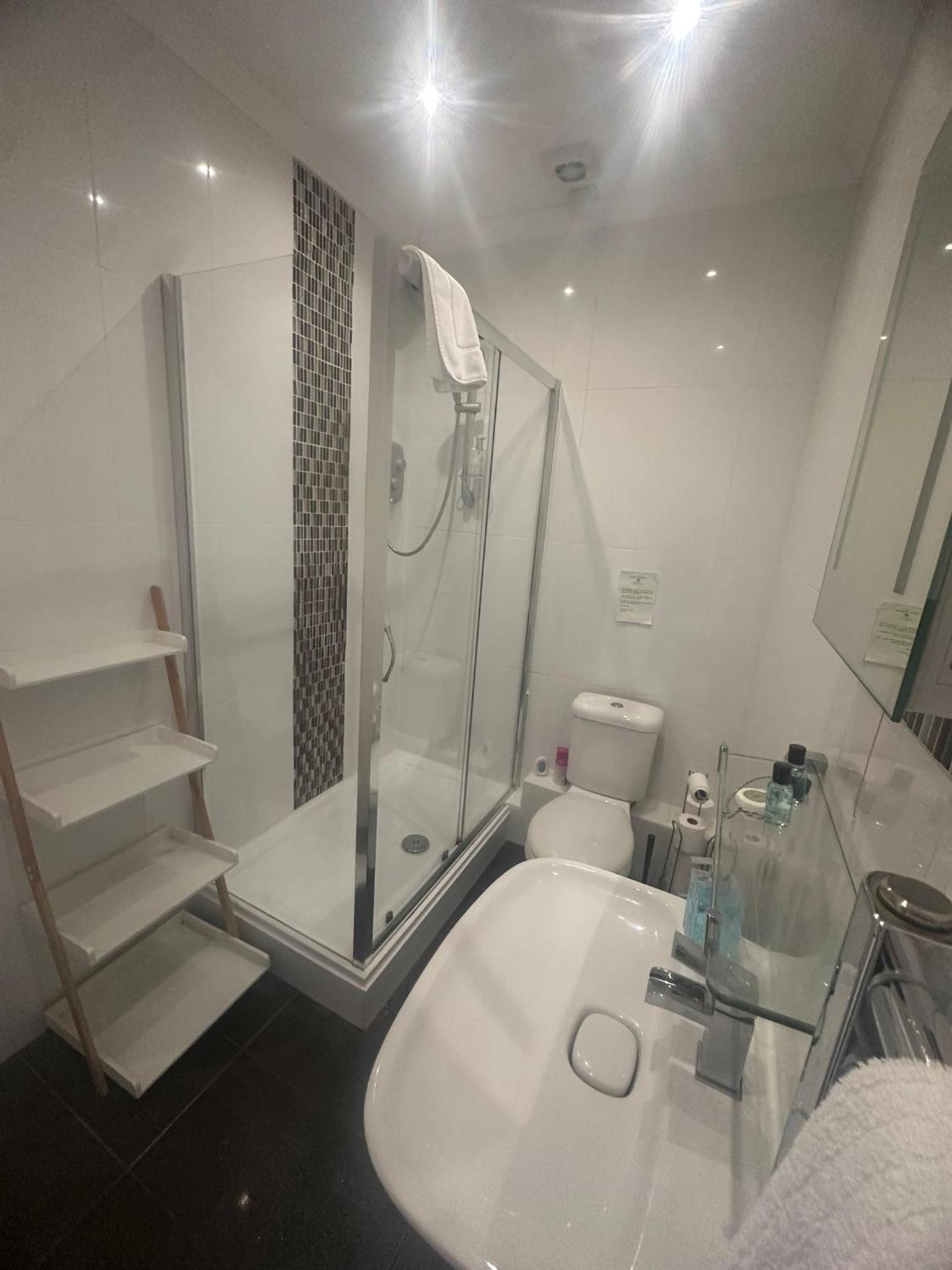 Superior King Room - Photo 1