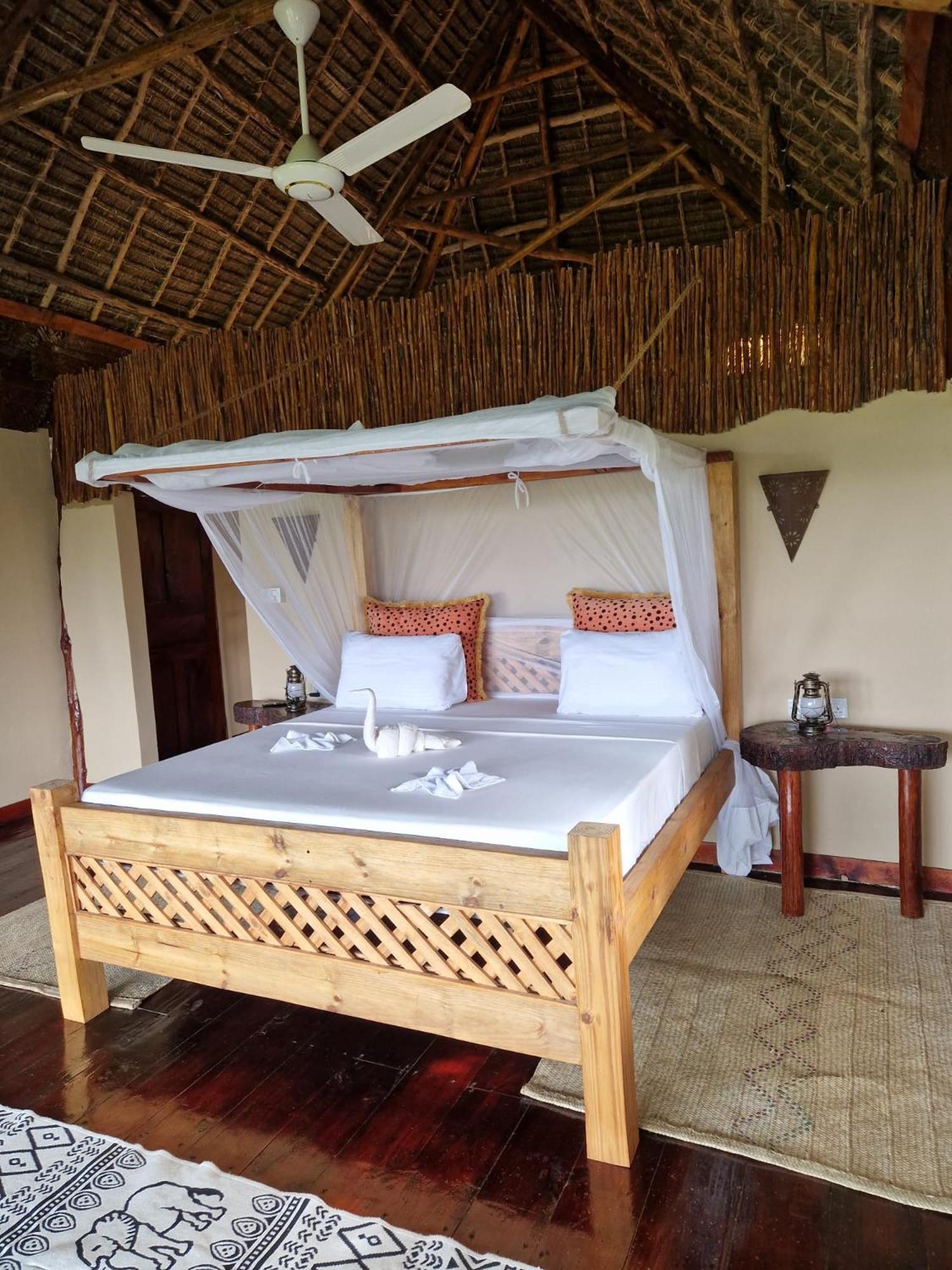 Double Room with Balcony photo 3