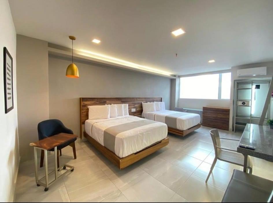 Deluxe Double or Twin Room photo 1