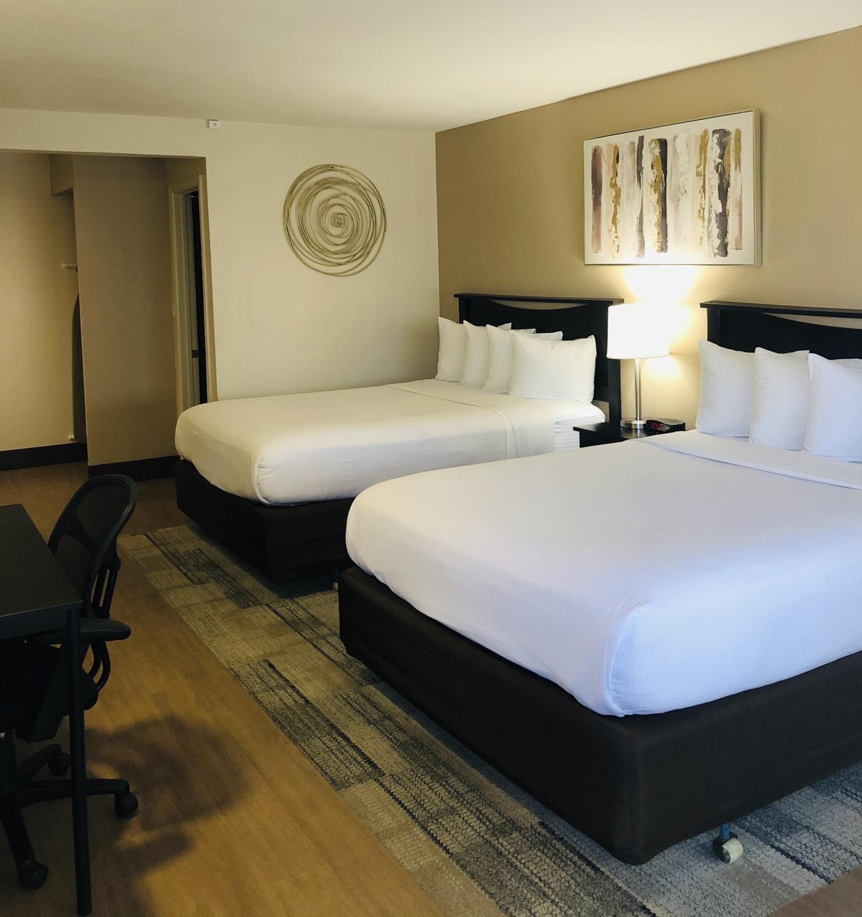 Stanford Inn & Suites Anaheim, Zdjęcie 2
