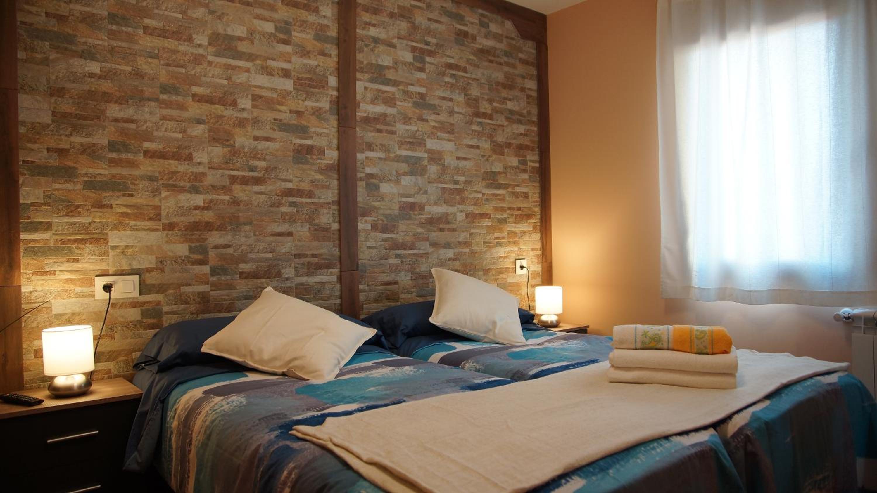 Four-Bedroom House photo 2