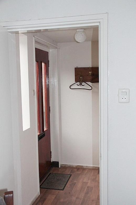 One-Bedroom House photo 1