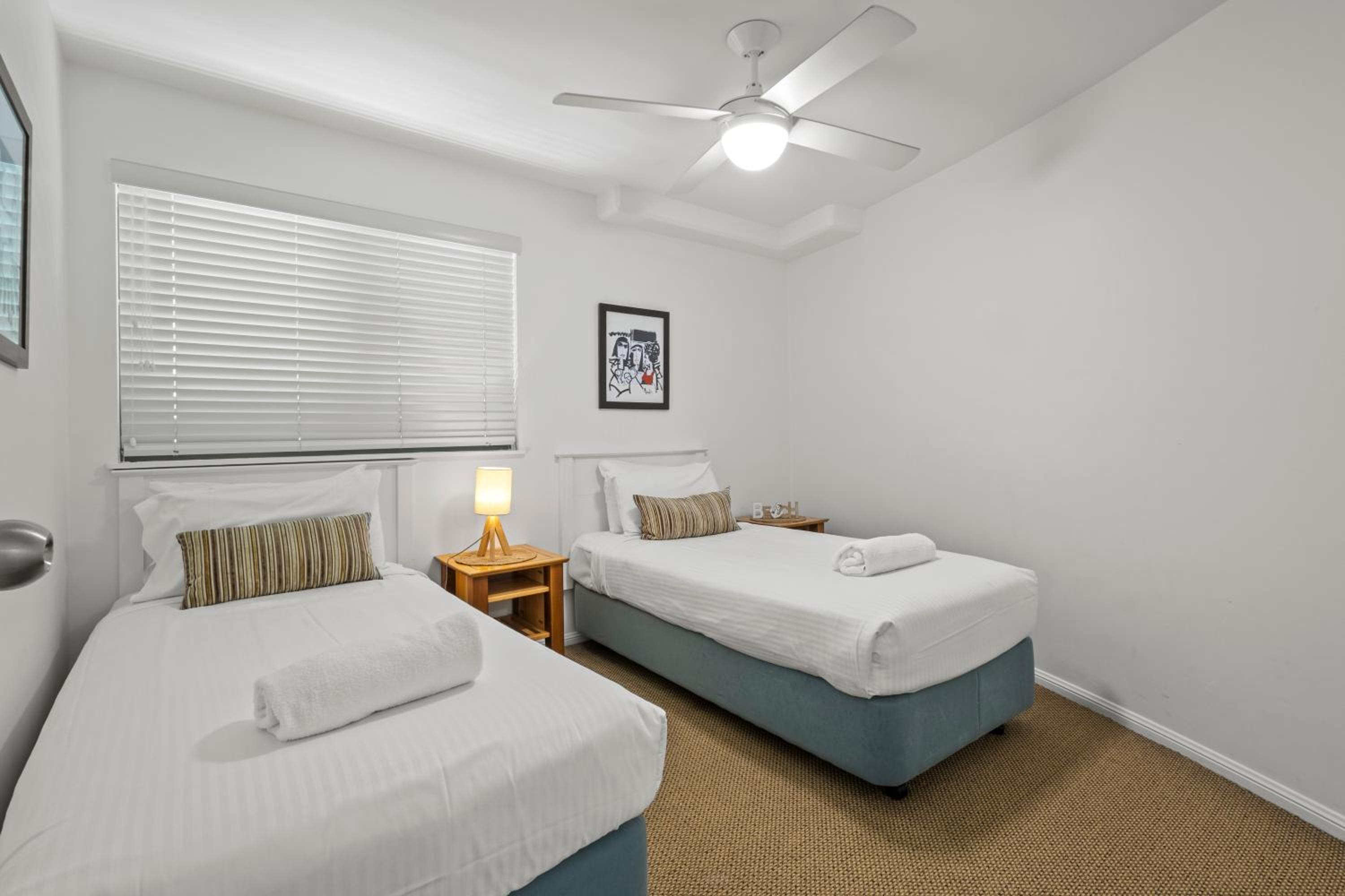 Three-Bedroom Premium Apartment with Balcony photo 2