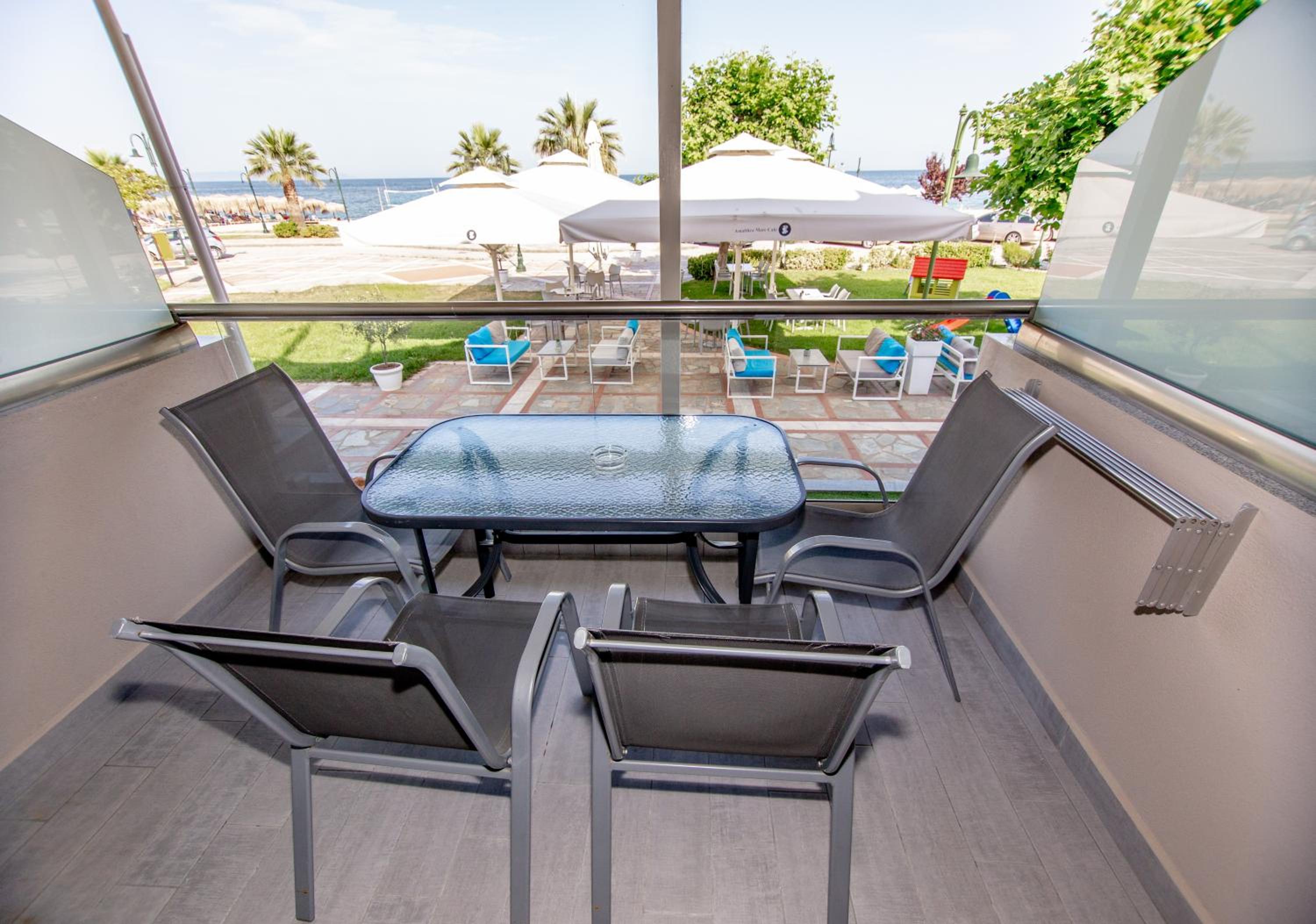 Triple Room with View
