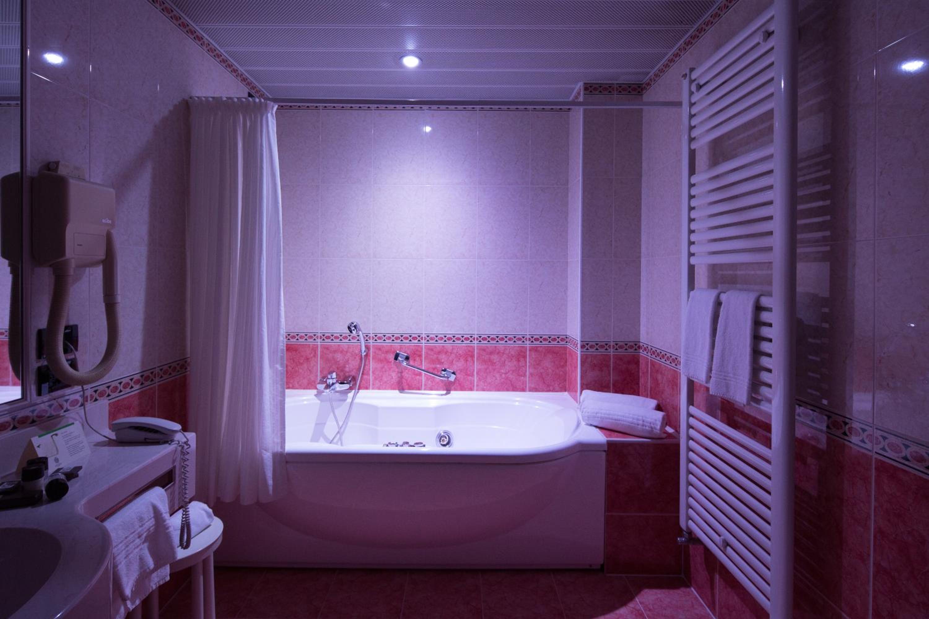 Junior Suite - Photo 2