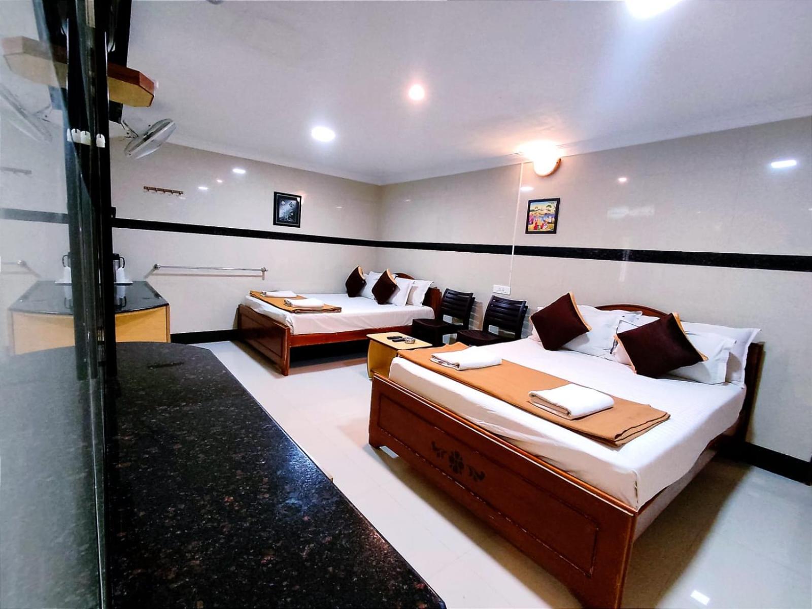 Economy Quadruple Room