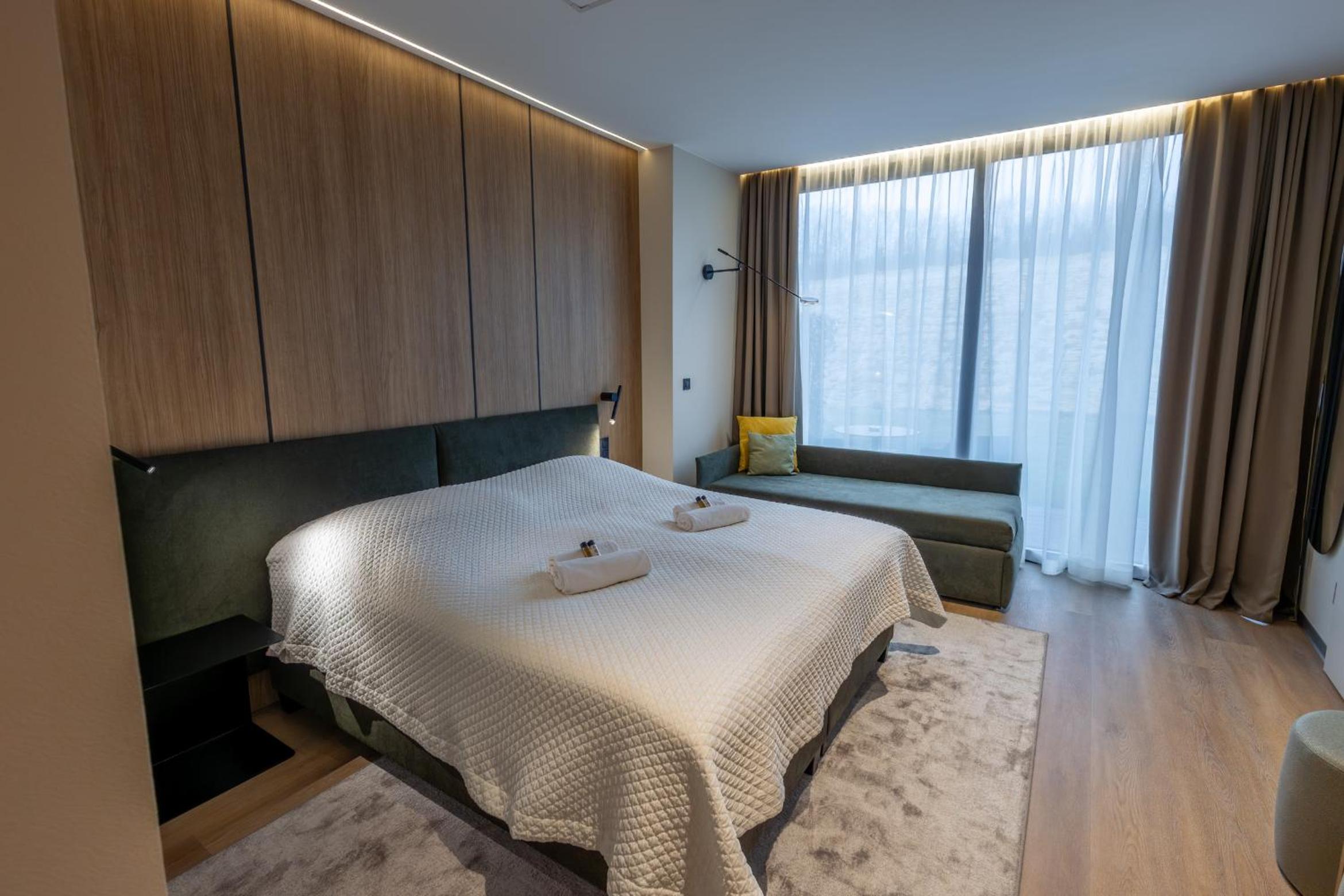 Twin Room - Disability Access photo 1