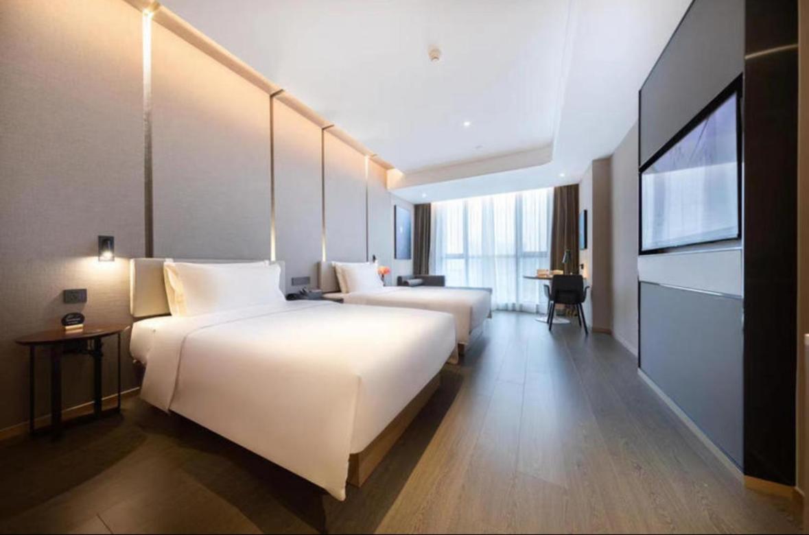 Atour Twin Room photo 1