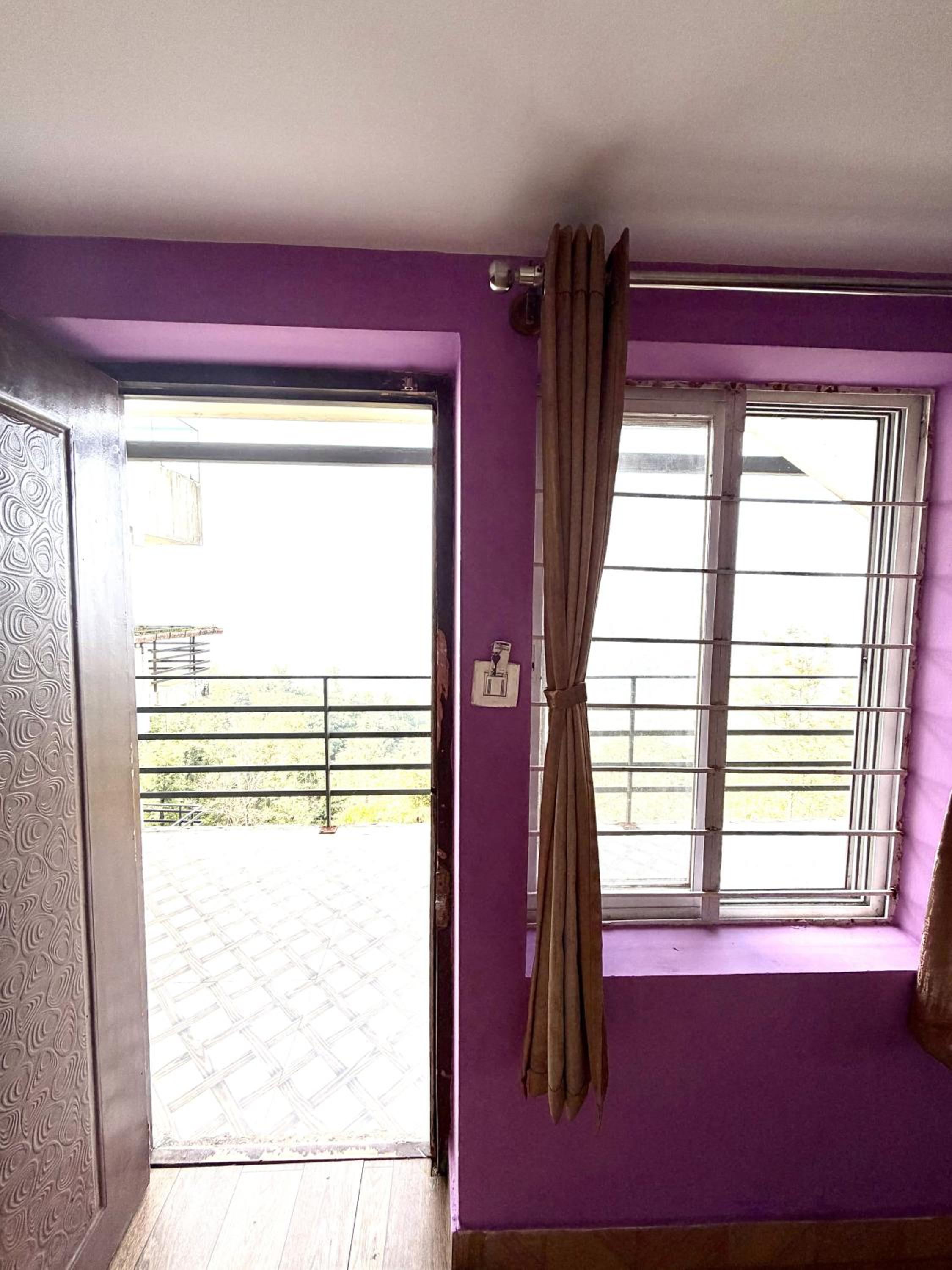 Standard Twin Room with Mountain View photo 3