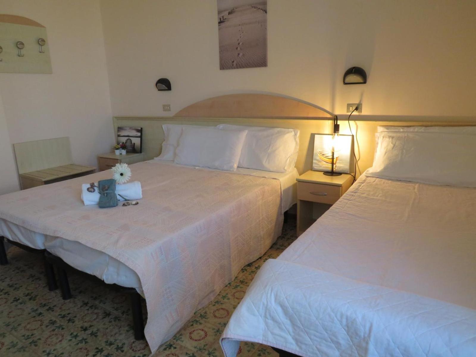 Double Room with Sea View photo 2