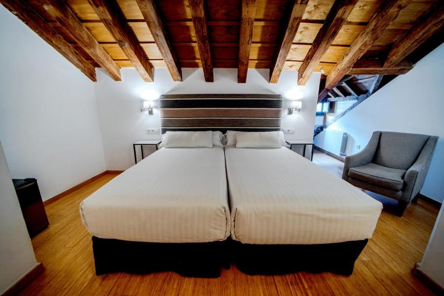 Double Comfort Room - Photo 6