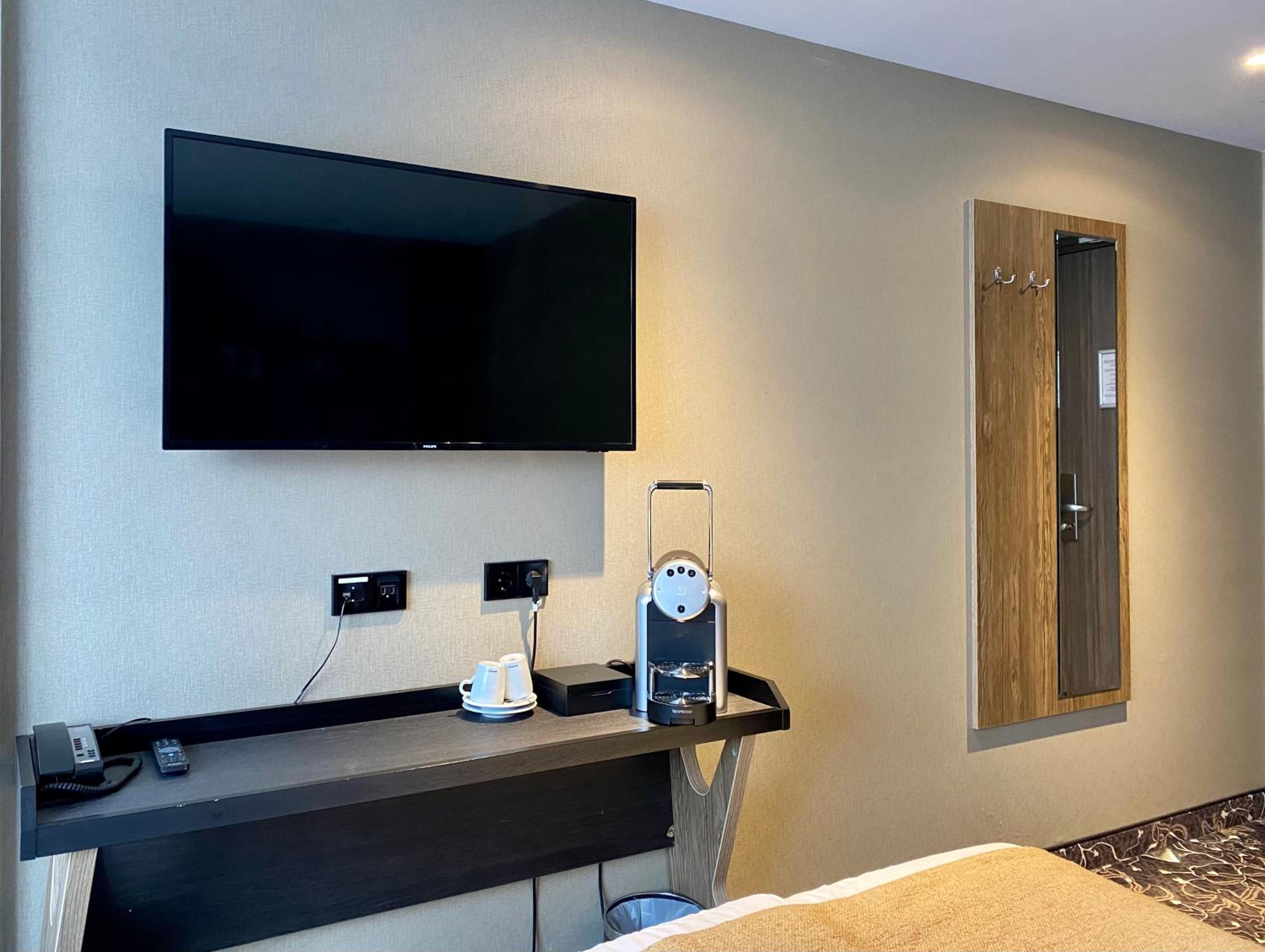 XO Hotels Infinity — photo 32