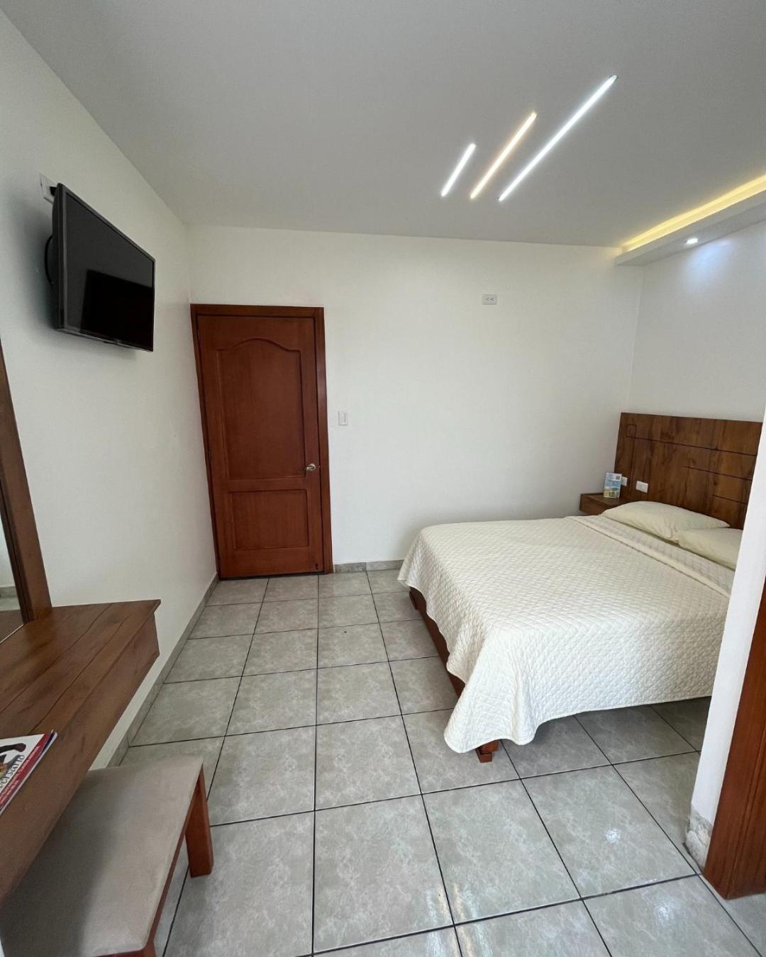 Single Room photo 3