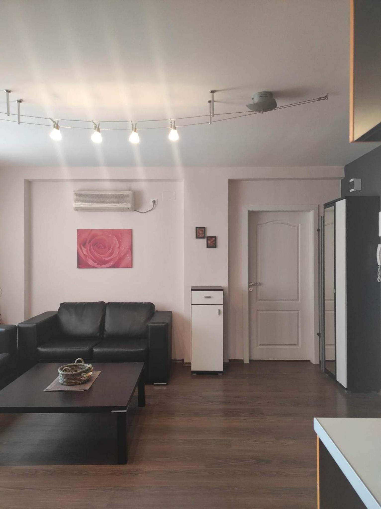 Apartment with City View photo 3