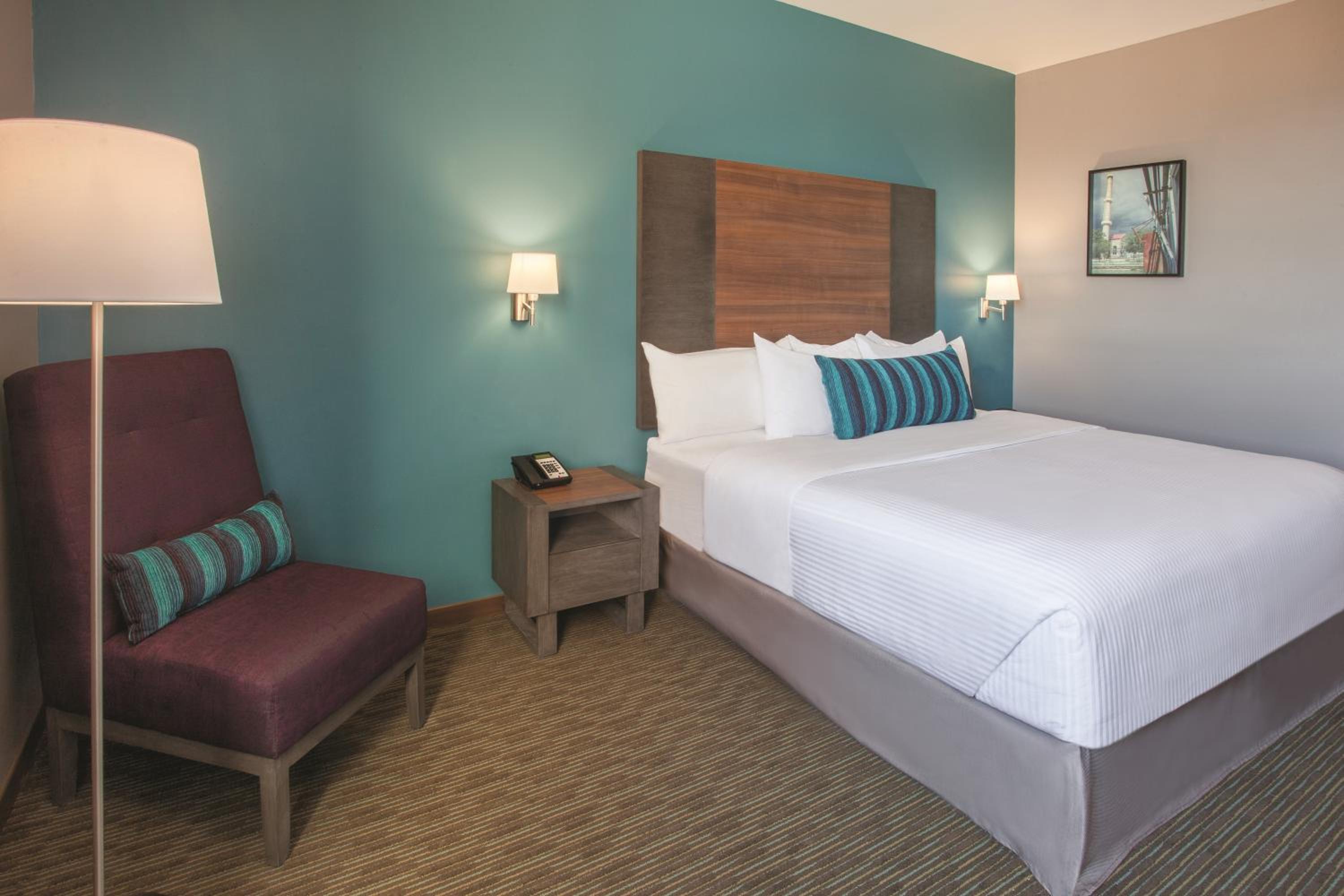 Double Room - Disability Access photo 1