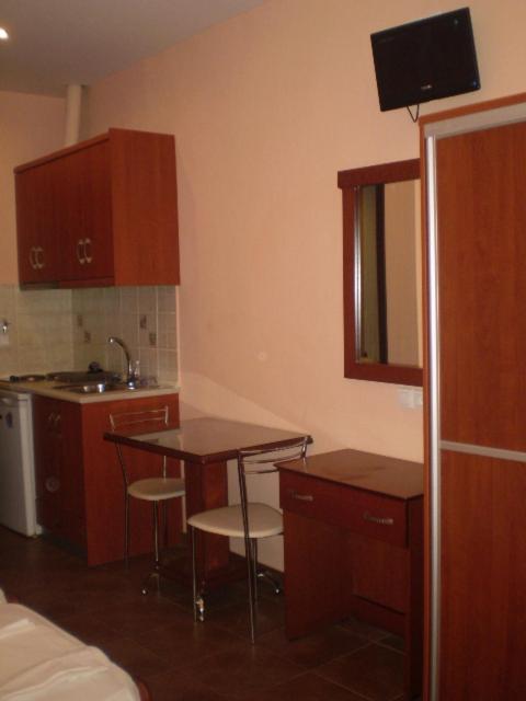 Triple Room with Shower