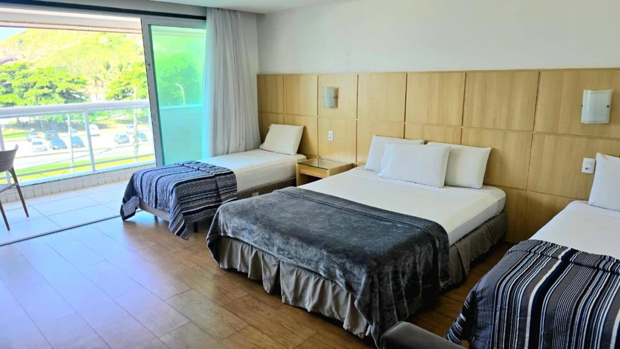 Family Room with Sea View thumbnail 5