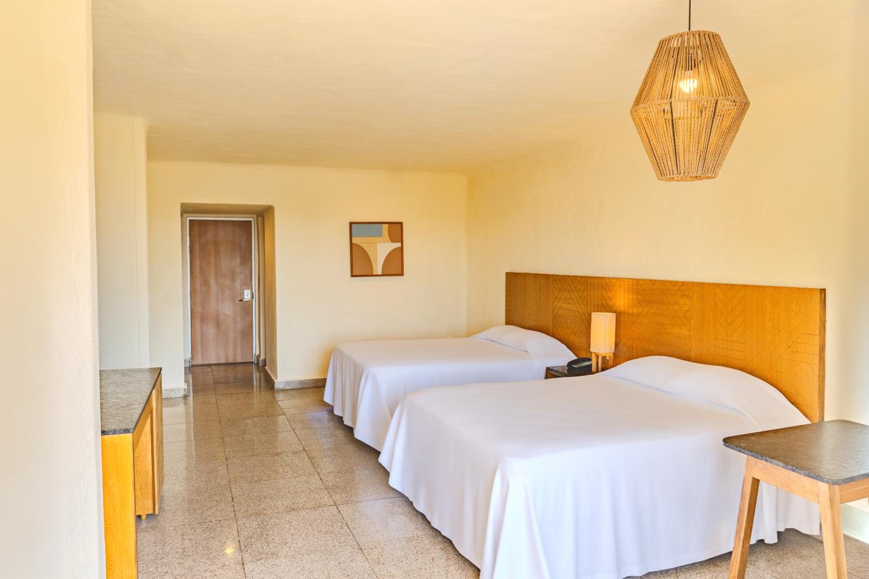 Standard Double Room - Photo 2