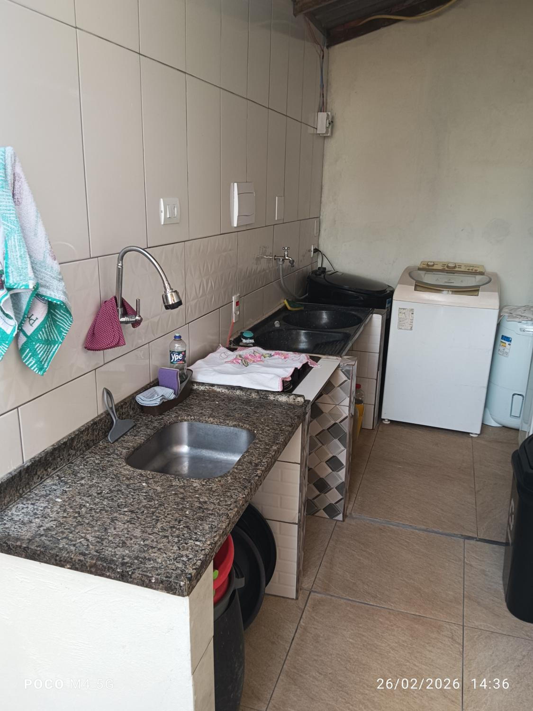 Double Room with Private Bathroom photo 2