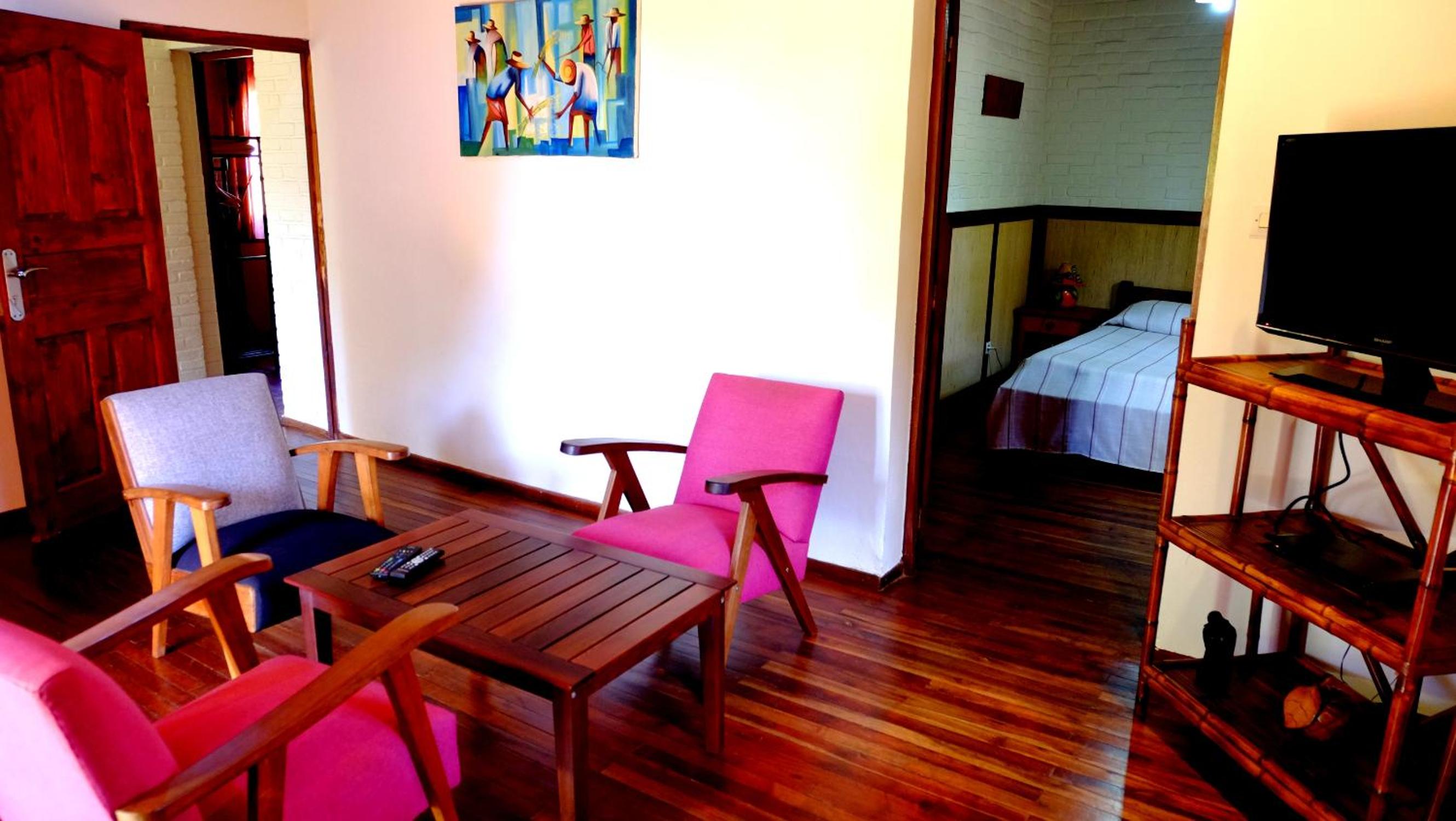 Family Bungalow photo 3