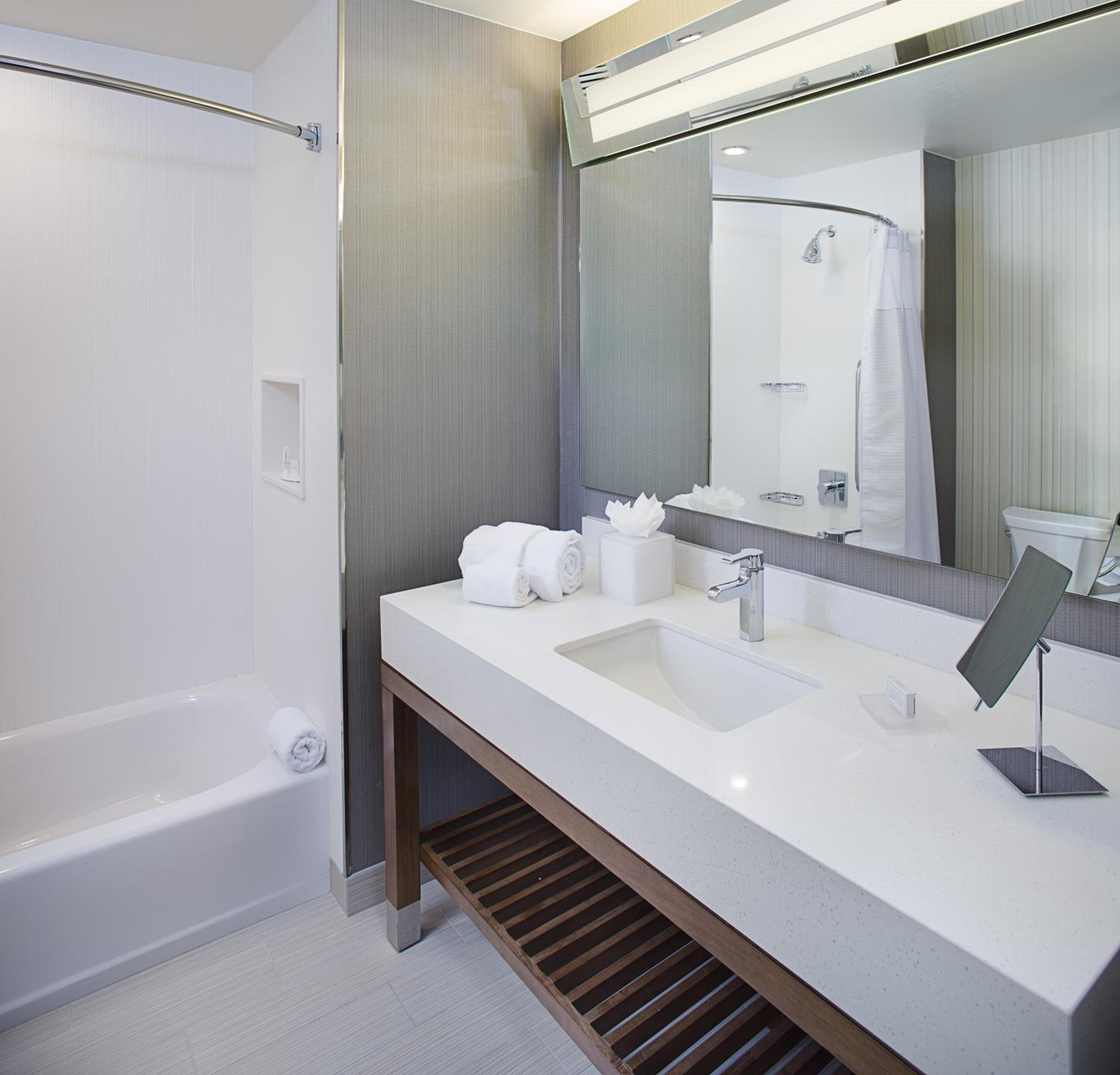 Courtyard by Marriott Dallas Carrollton and Carrollton Conference Center, Photo 3