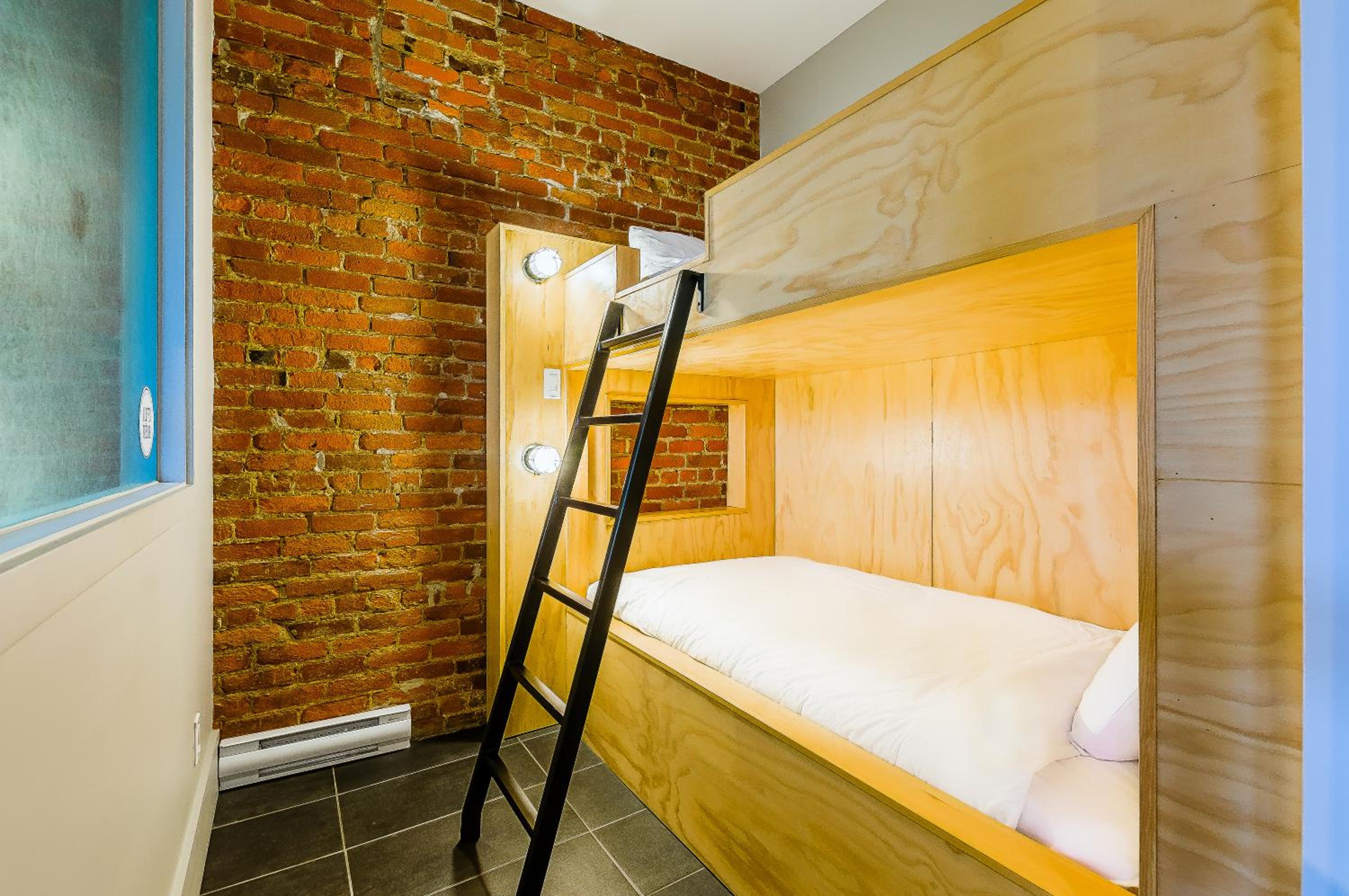 Two-Bedroom Penthouse Apartment + Bunk bed T402