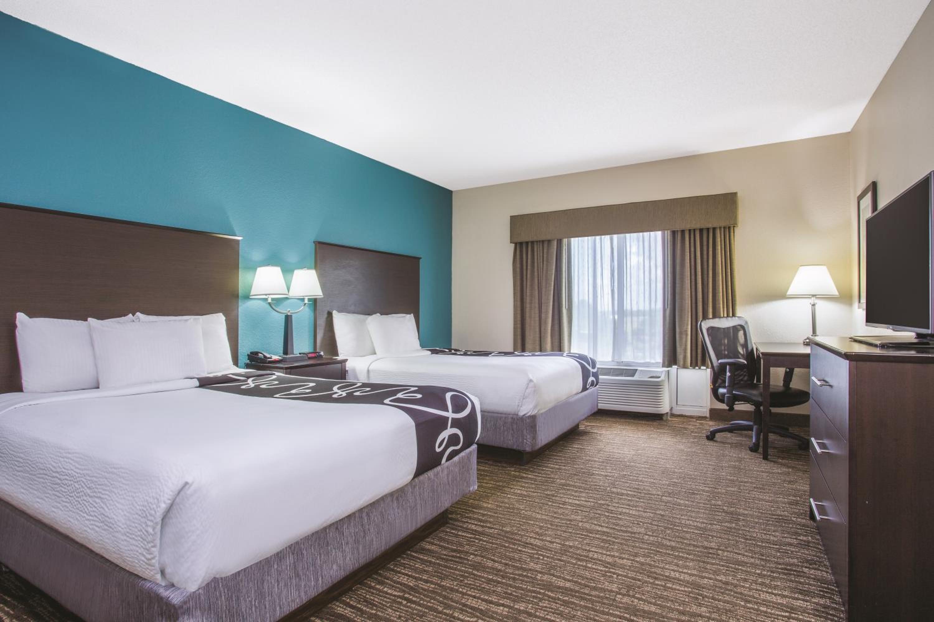 Standard Queen Room with Two Queen Beds - Non Smoking  - Photo 1