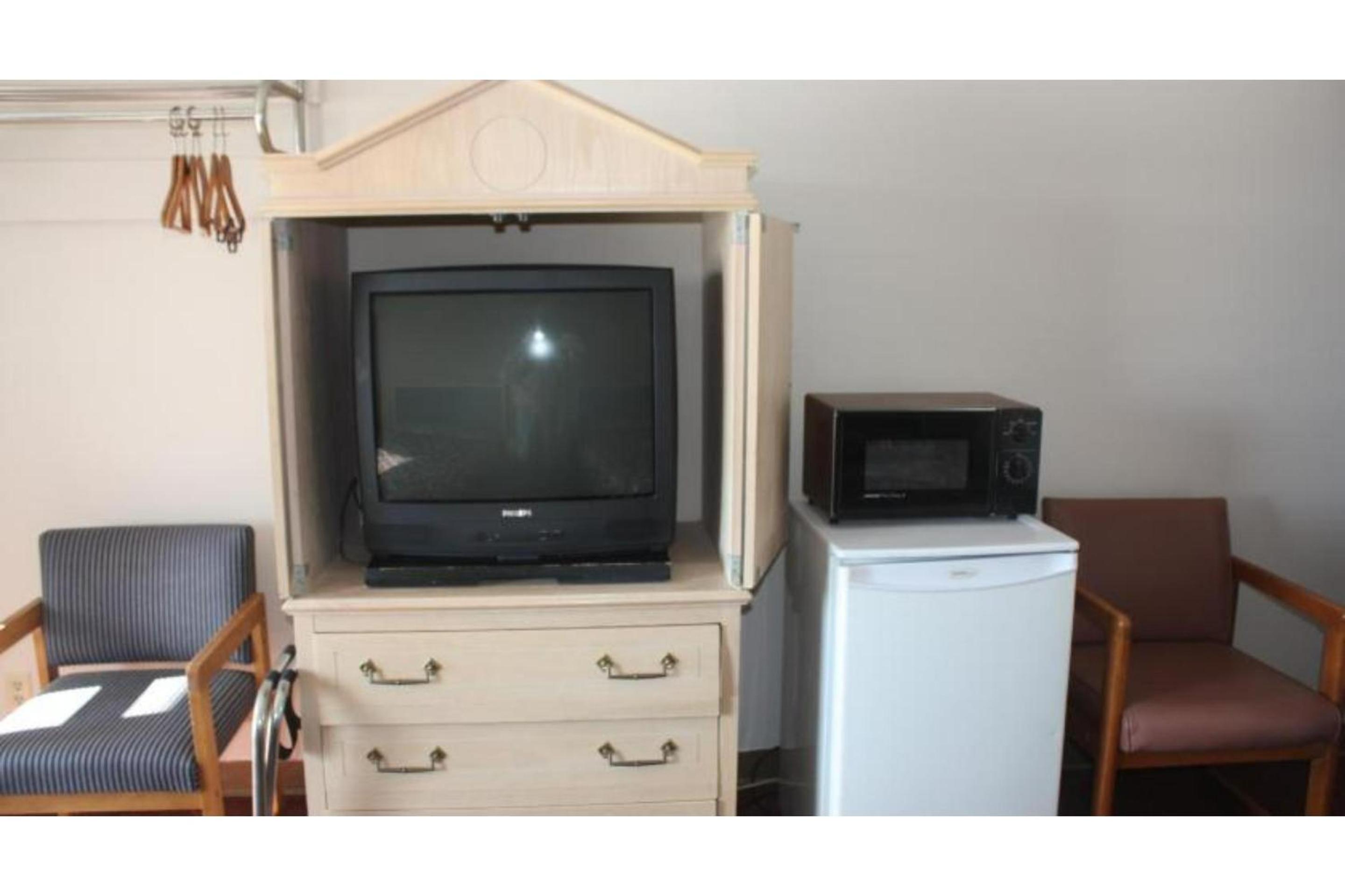 2 Full Beds Non-Smoking photo 1