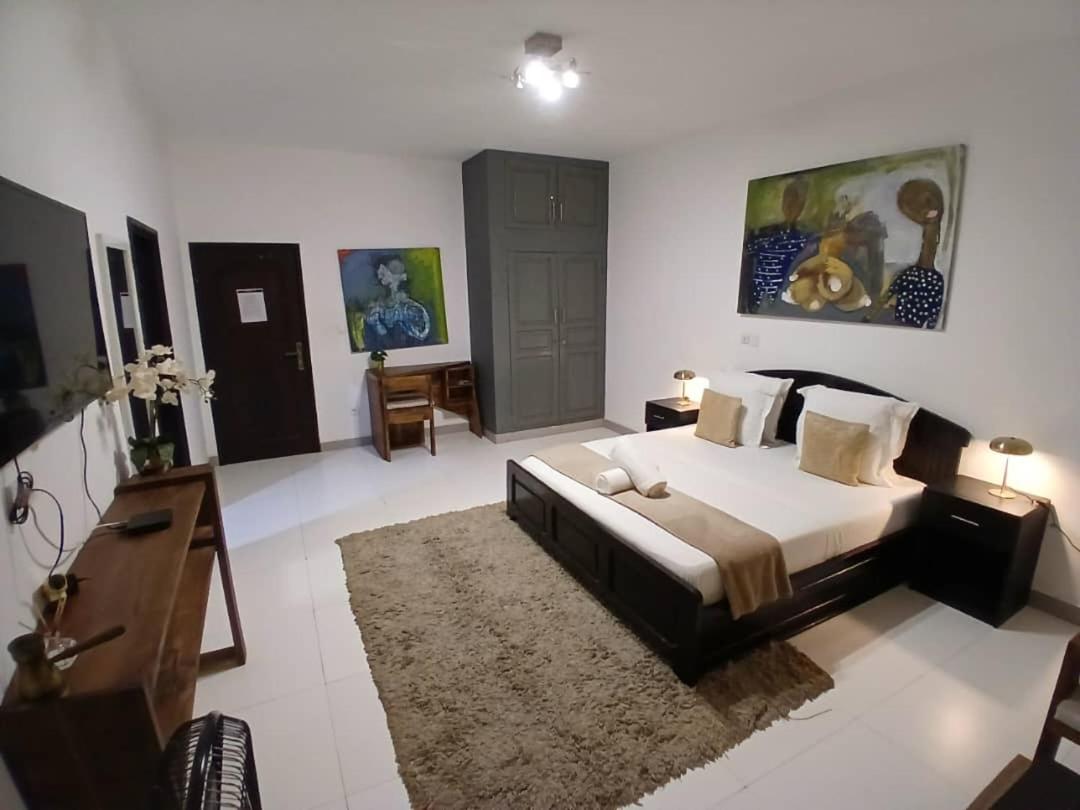 Luxury Triple Room