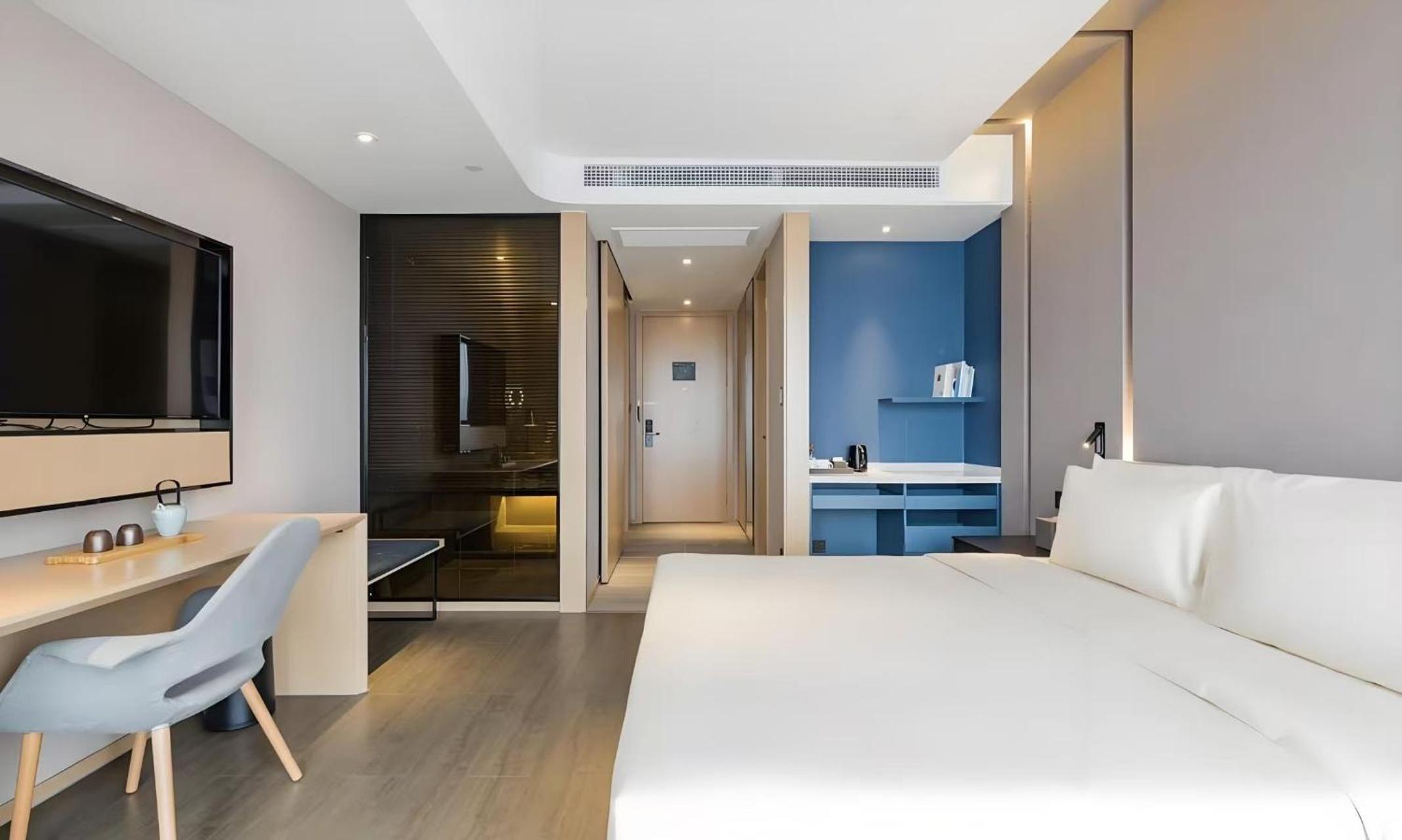 Budget Double Room photo 3