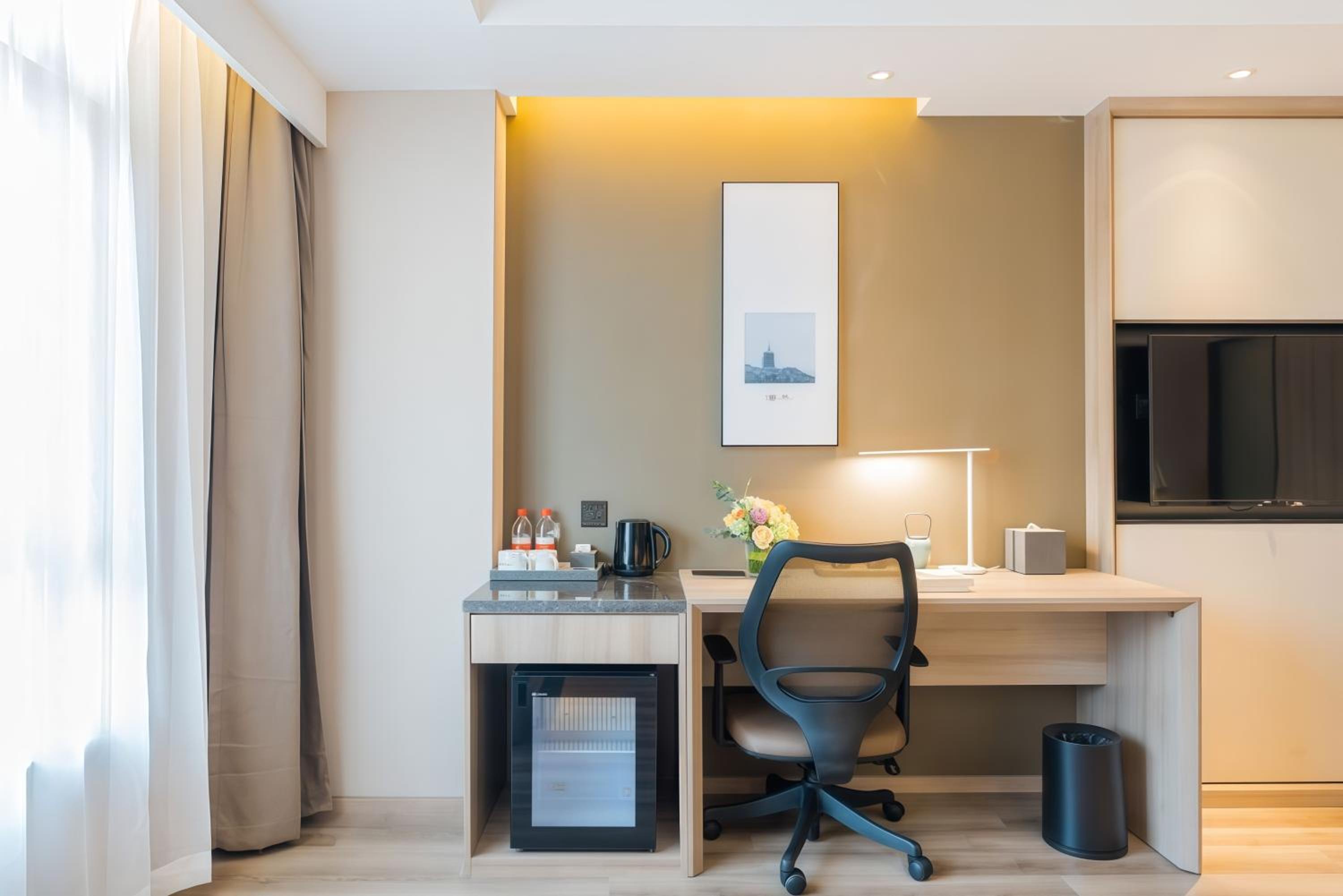 Executive Twin Room - Photo 3
