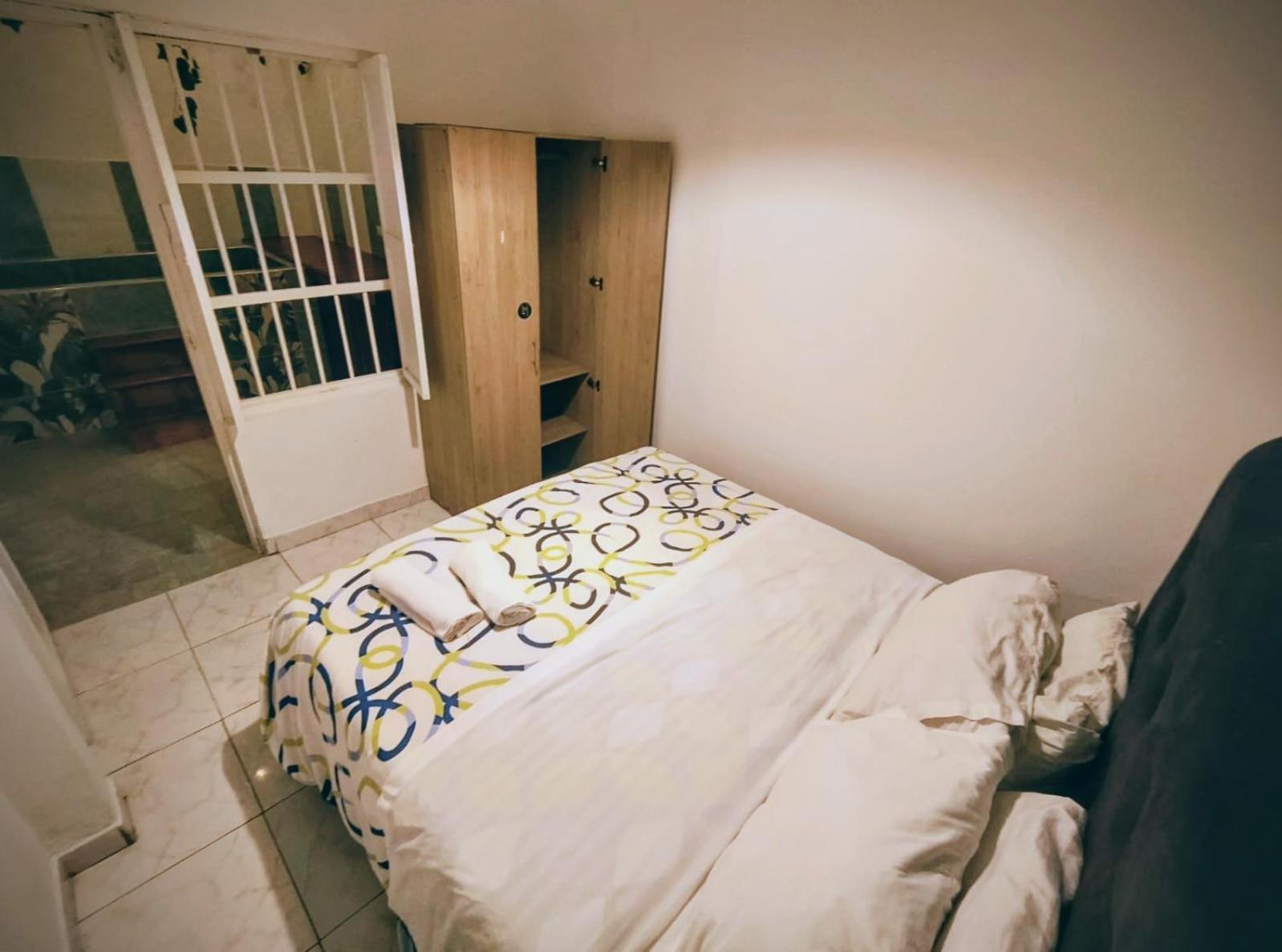 Queen Suite with Spa Bath