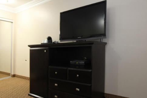 Queen Room photo 3