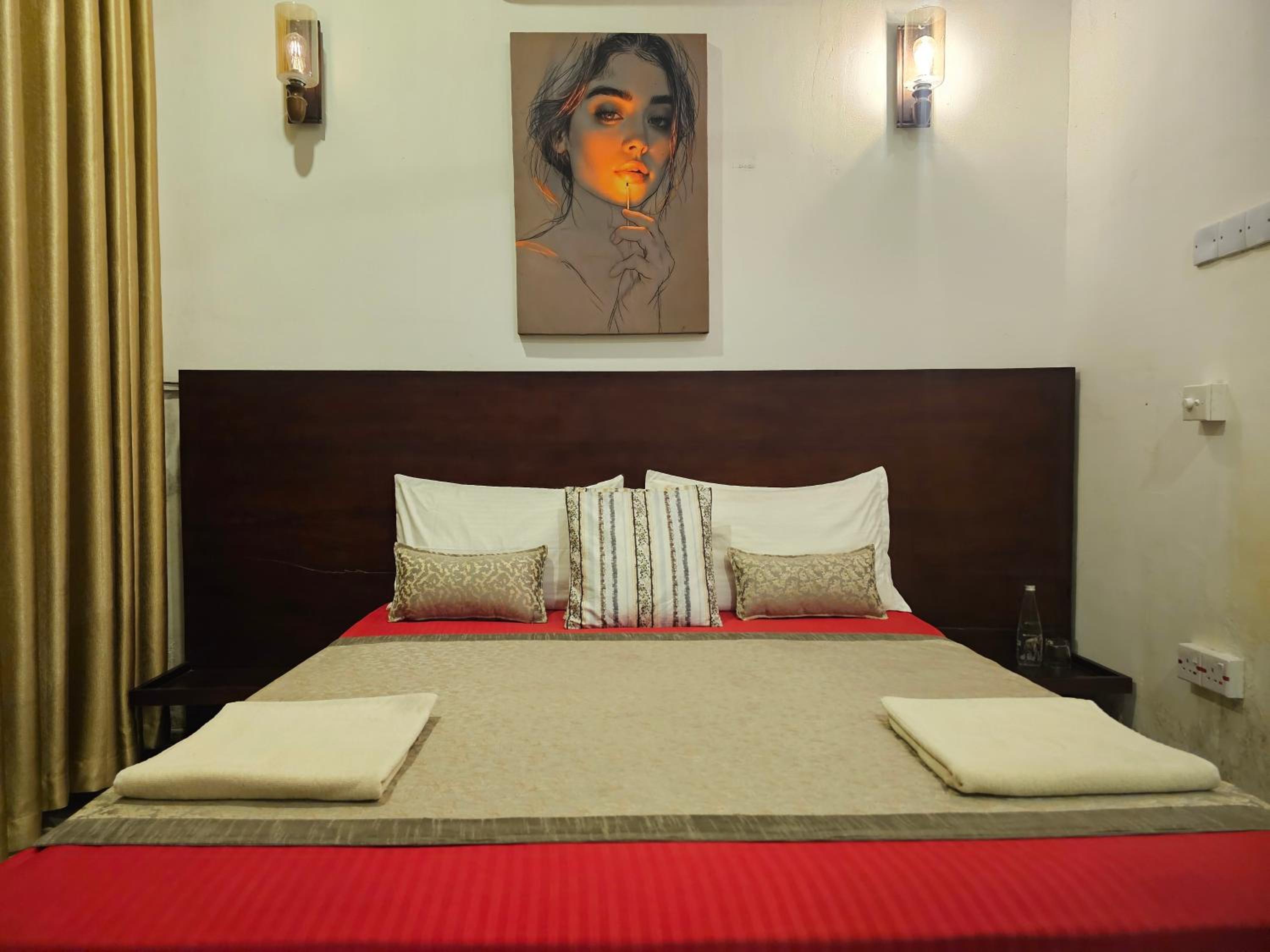 Deluxe Queen Room photo 2