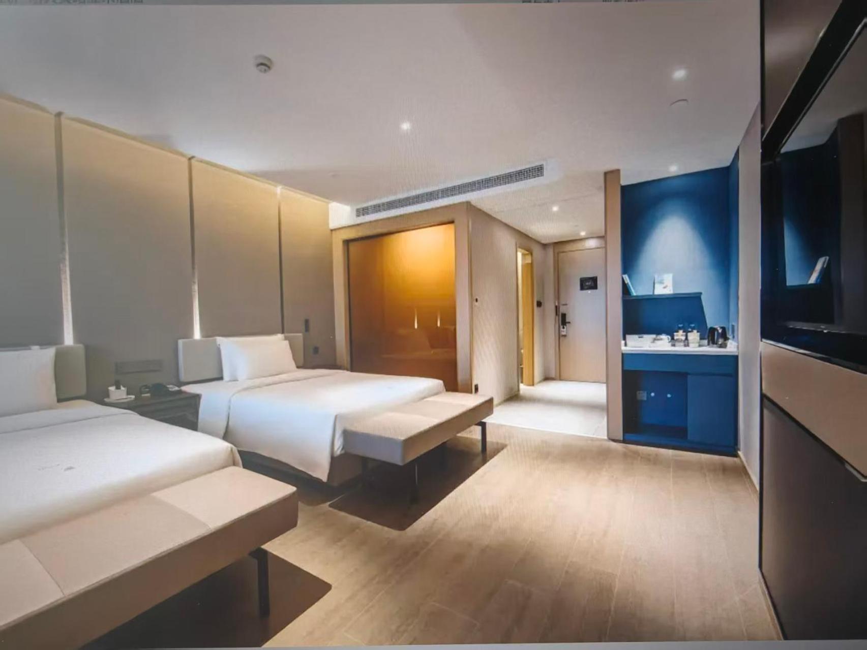Superior Twin Room - Photo 3