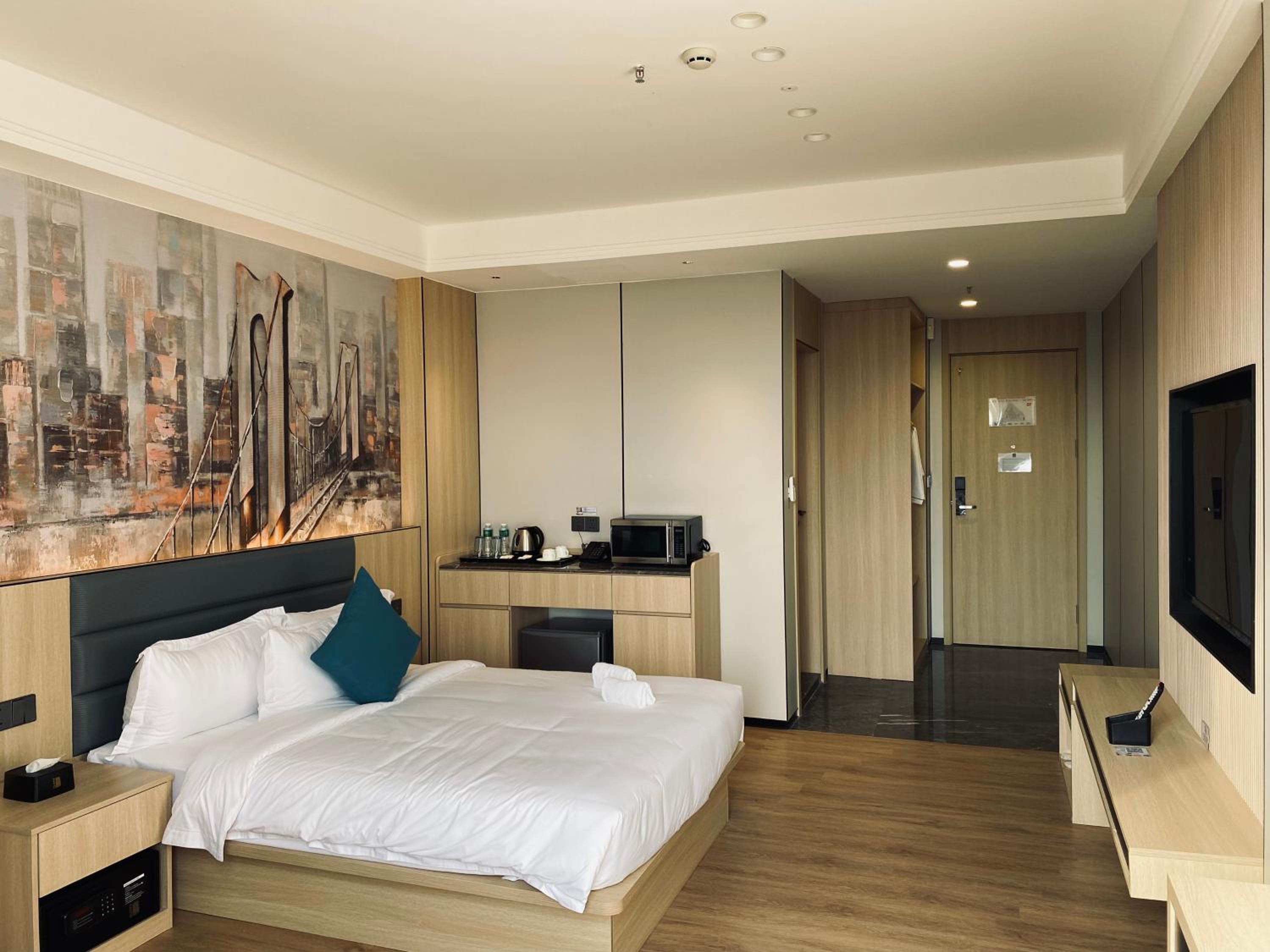 Suite with Terrace photo 2